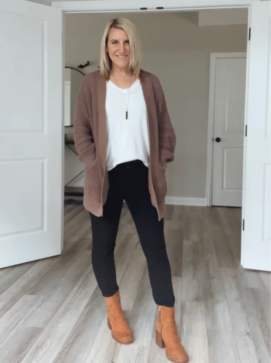 My favorite workwear pants are 40% off right now at Express! I have these in blue and navy and have had them for a few years. They hold up really well. Wearing a 4 in pants. 

#LTKstyletip #LTKsalealert #LTKworkwear