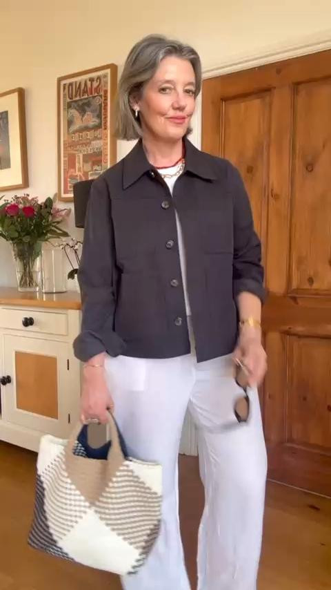 Airport outfit ideas! 
Whistles Jacket size 14
White line trousers size Medium 
Uniqlo Trousers size Medium 
M&S Trousers Size 14 Long
Peacocks shirt size 16




Comfy outfits, casual style, travel outfit ideas, airport style, holiday outfit, high street style, casual outfit ideas, travel aesthetic, plane outfit 

 

#LTKuk #LTKstyletip #LTKspring