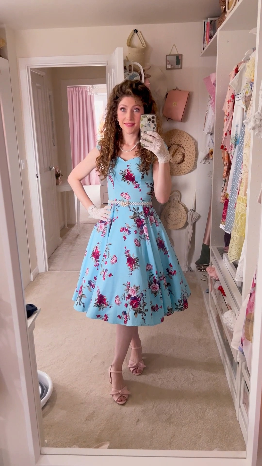 Channelling my inner 1950’s housewife 💕💕

#LTKdresses #LTKuk #LTKsummer