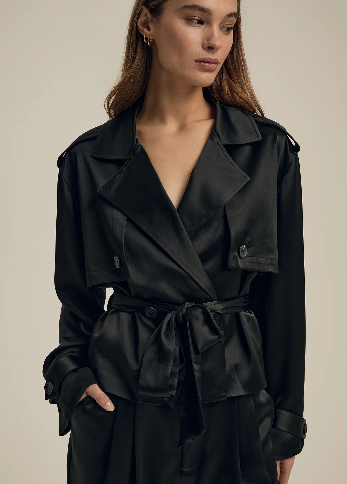 THE CROPPED SATIN CHARLES TRENCH | Favorite Daughter
