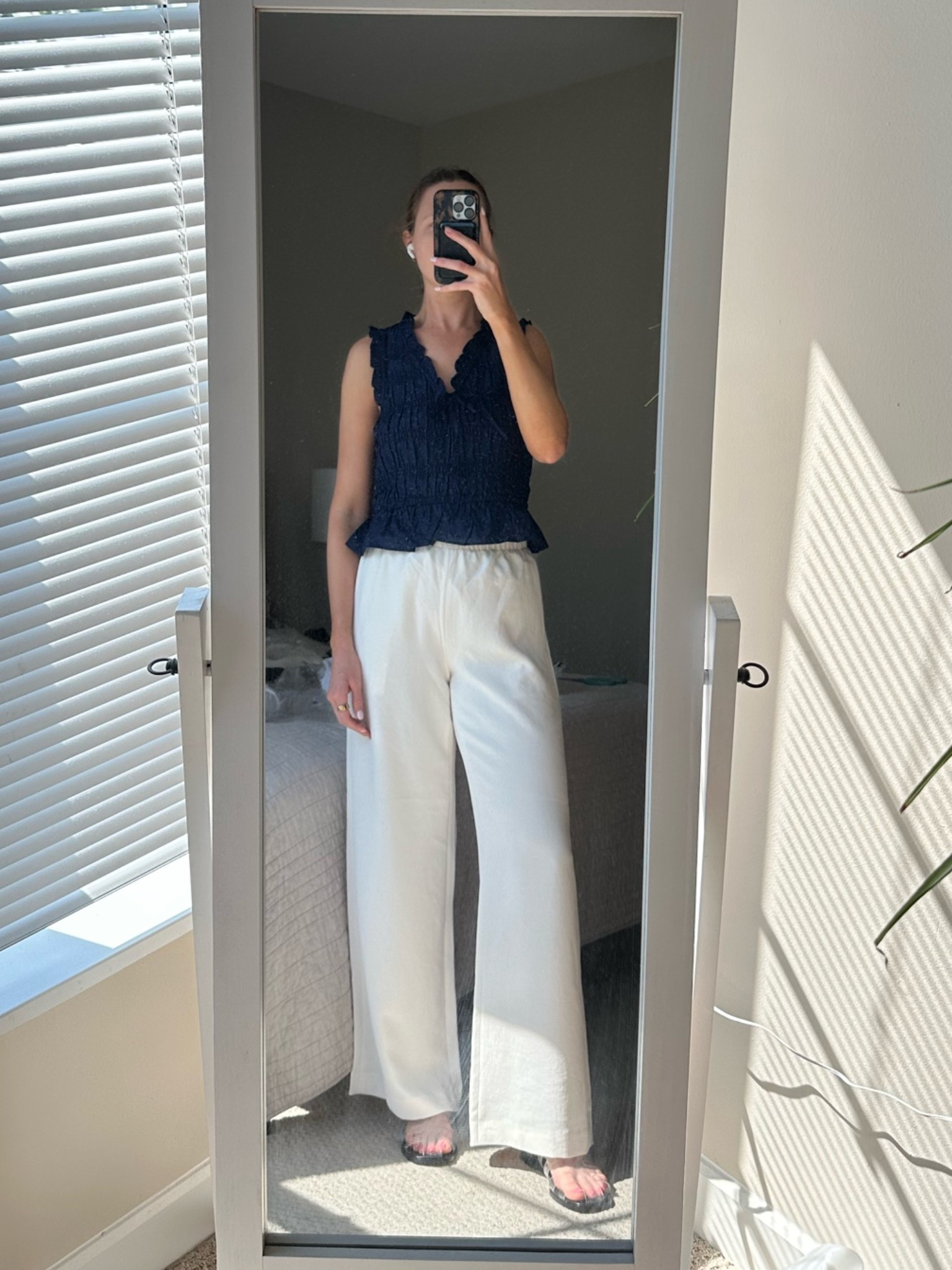 The Aritzia Lodge pants are worth it!!

#LTKgrwm #LTKootd #LTKmomlife