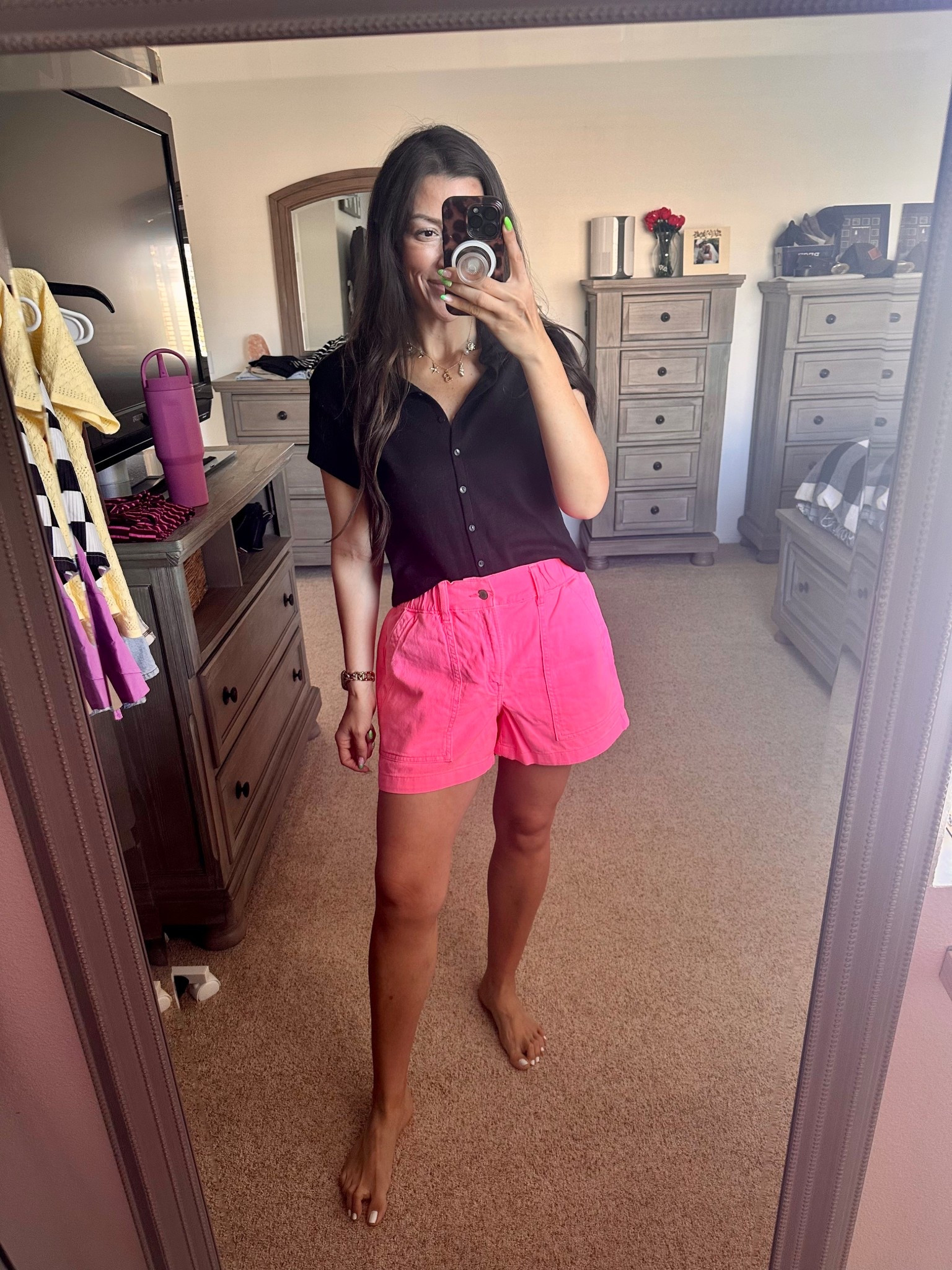 Happy Spring! Love these shorts! Wearing a M, could do a S. The elastic waist backing is so comfortable and I love the high-rise fit in the longer inseam, they come in a lot of different colors and prints.