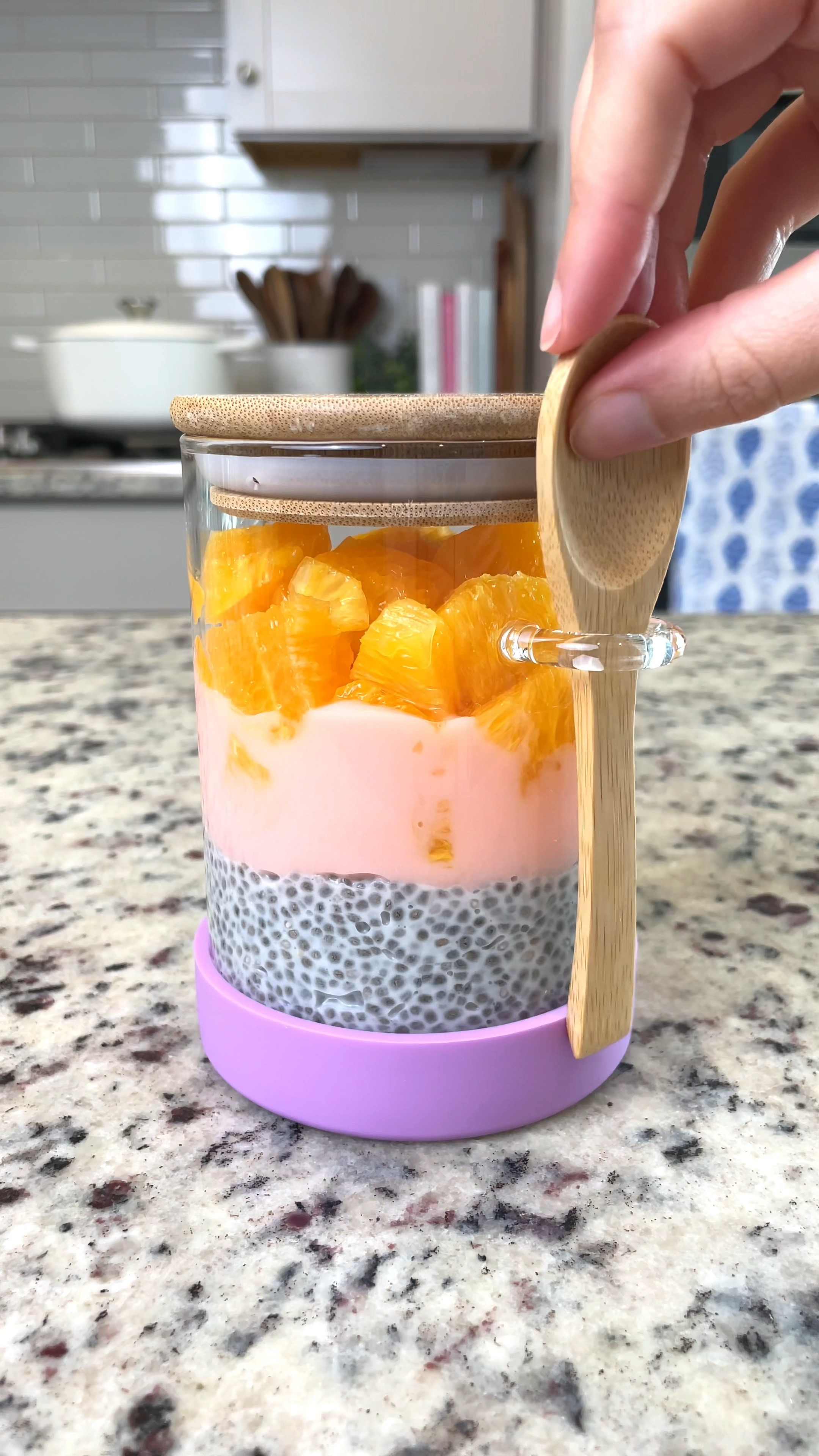 Rainbow chia seed pudding jars 🌈🌱💕✨  

#LTKHome #LTKVideo