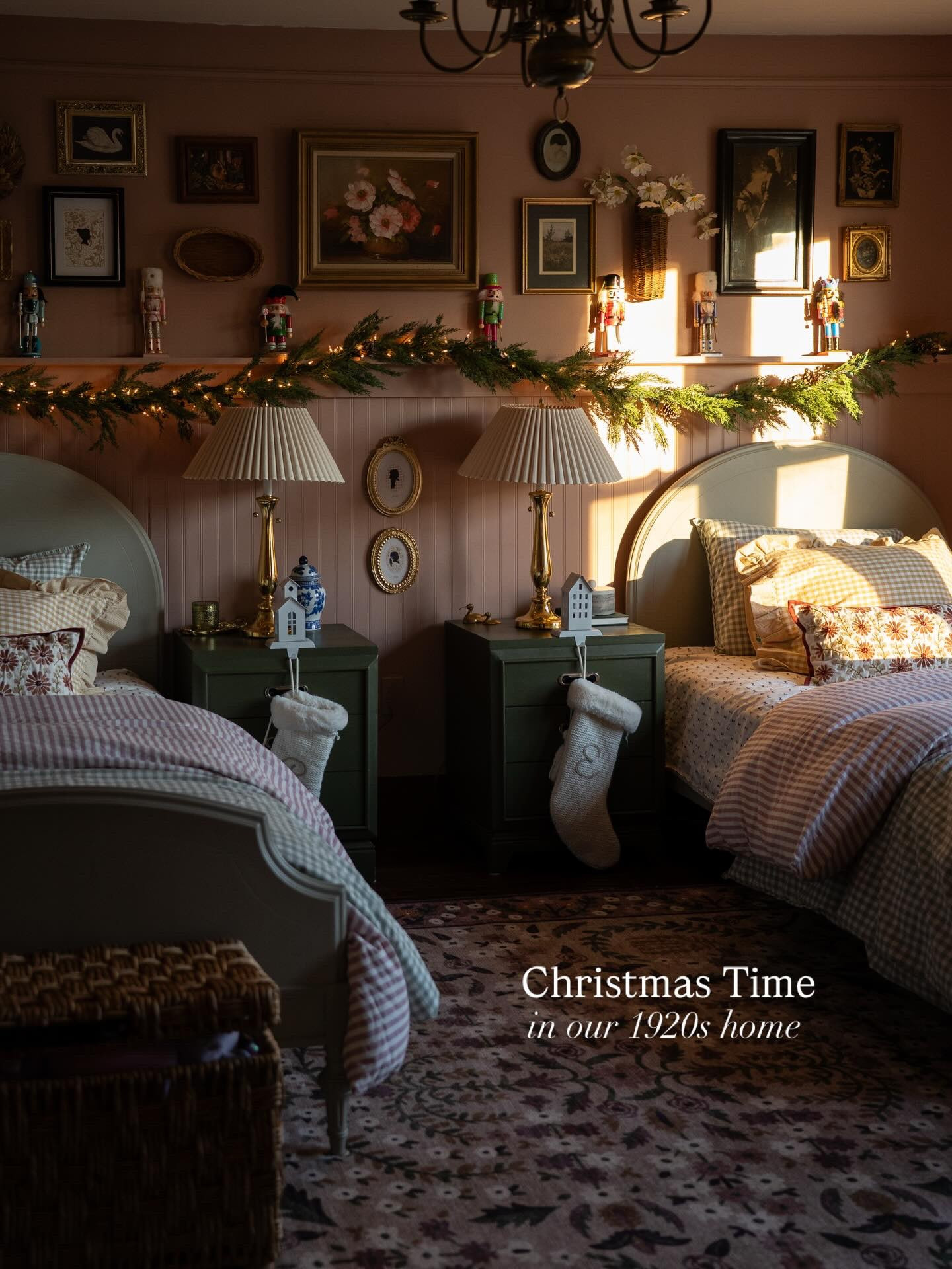 It’s that time of year….🥰🤗🎄🕯️

I don’t want the coziness to end! How is this month flying by so quickly?!

-

#littlewomenchristmas #cozychristmasdecor #christmasdecorinspo #holidayhomedecor #christmasaesthetic #vintagechristmasvibes #heritagehome #paperstarlights #cozyhomestyle #decorlover #christmasinspiration #neutralchristmasdecor #modernvintagestyle #homestylingideas #festivehomedecor