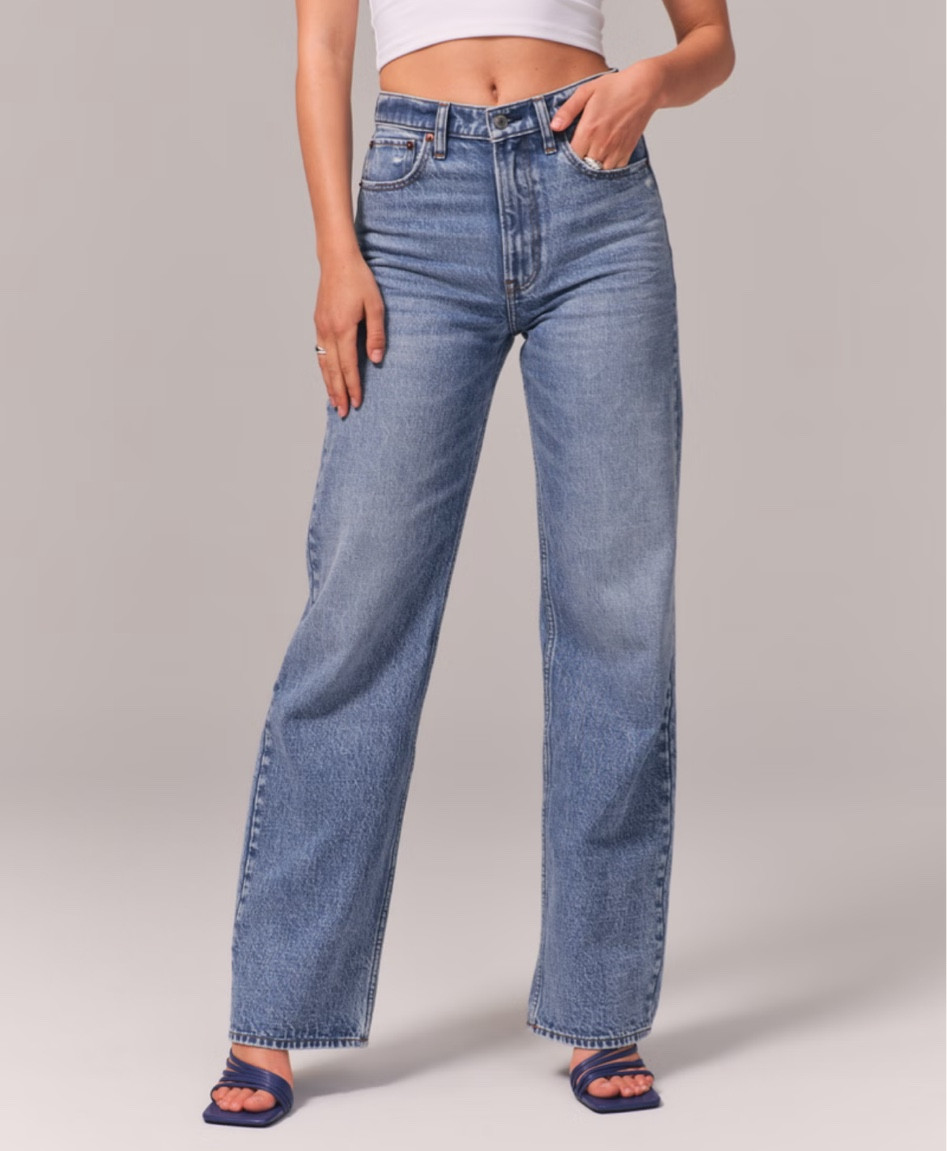 Abercrombie jeans 

#LTKSpringSale