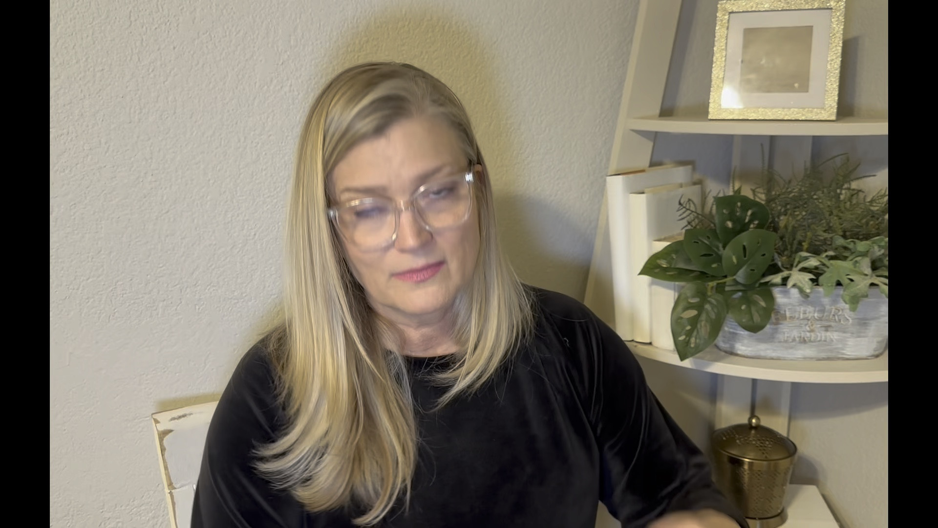 The best shell of the season at a #walmart price! Size up as this is a Junior brand. 4 color options  

#LTKVideo #LTKstyletip #LTKfindsunder50