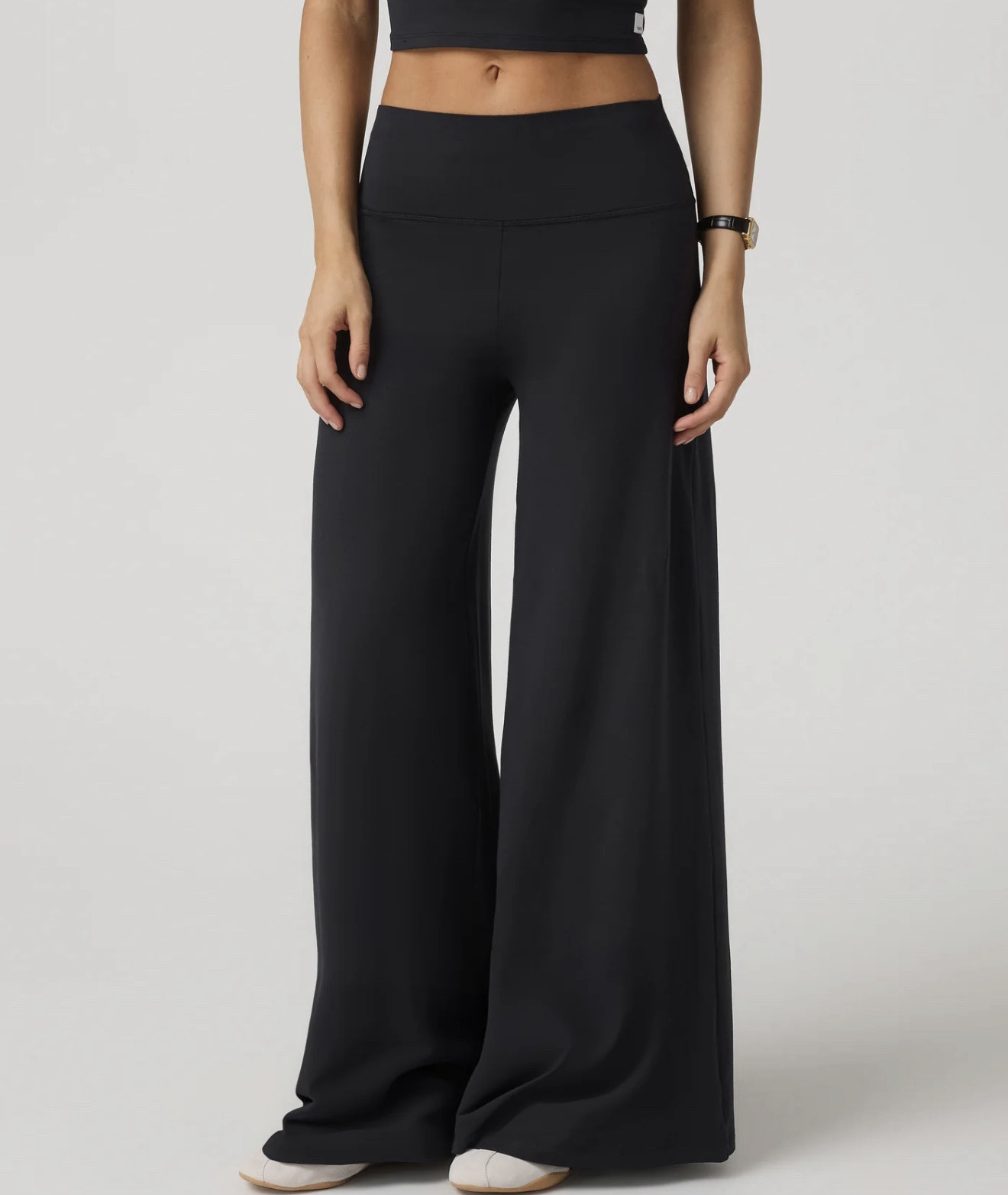 New pants purchases!!! Love a baggy camo & wide leg yoga pants!! 

#LTKdayinmylife #LTKootd