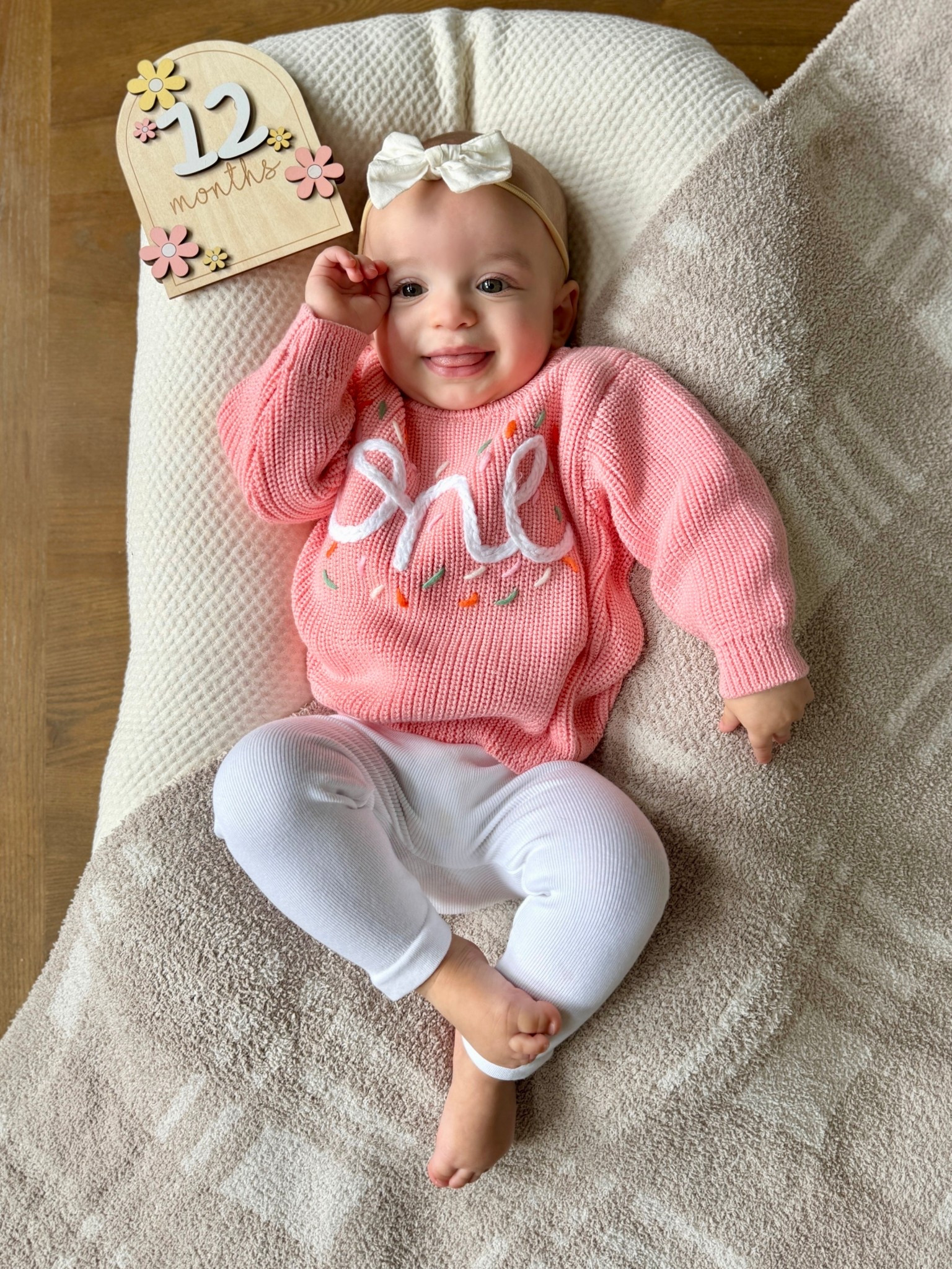 The last milestone picture I’ll ever take 🥺 Now it’s official that she’s 1! Swipe to see a year of our sweet Nora! 🎀
.
.
.
.
.
#OneYearOld #FirstBirthdayFeels #12MonthMilestone #BabyMilestones #WatchingYouGrow #OurSweetGirl #NoraTurnsOne #TimeSlowDown #BabyGirlMom #CherishedMoments

#LTKKids #LTKBaby #LTKmomlife