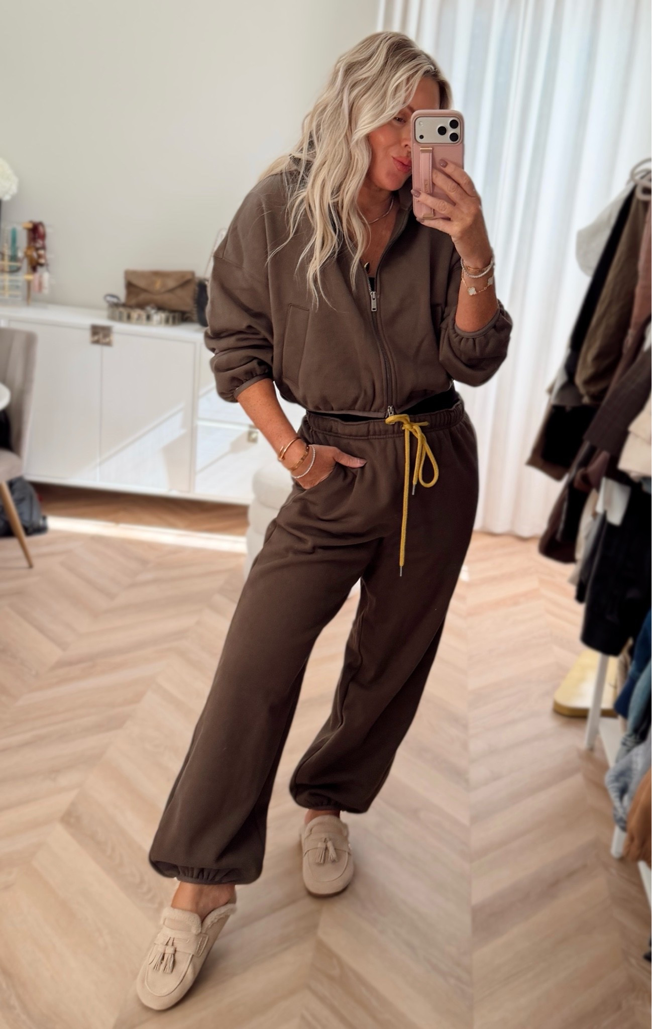 Target is winning! This set❤️🤌🏼! 
I did smalls 🍂- great for travel and so cute on! It’s giving Aritzia🤏🏼!