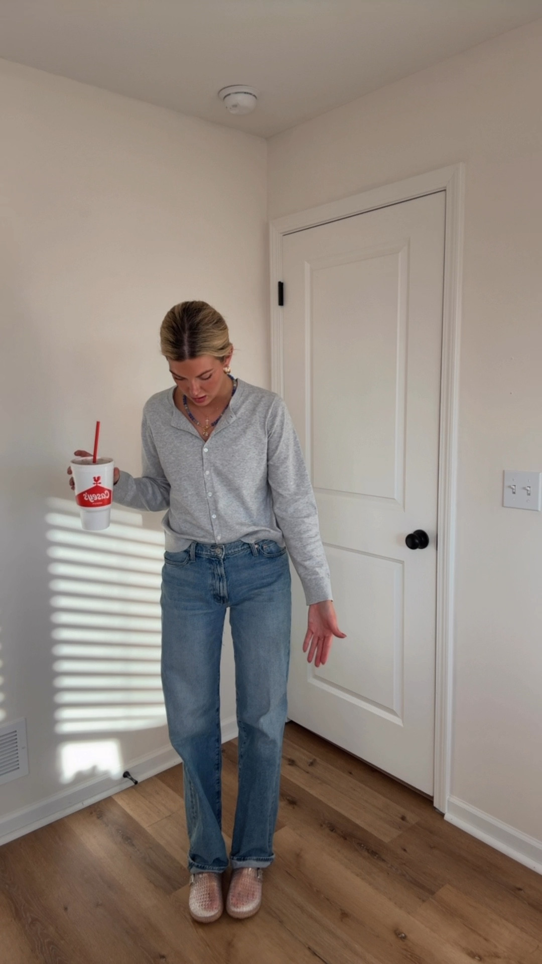 Ootd! What I wore to parent teacher conferences 💕❤️ 

#LTKgrwm #LTKootd #LTKmomlife