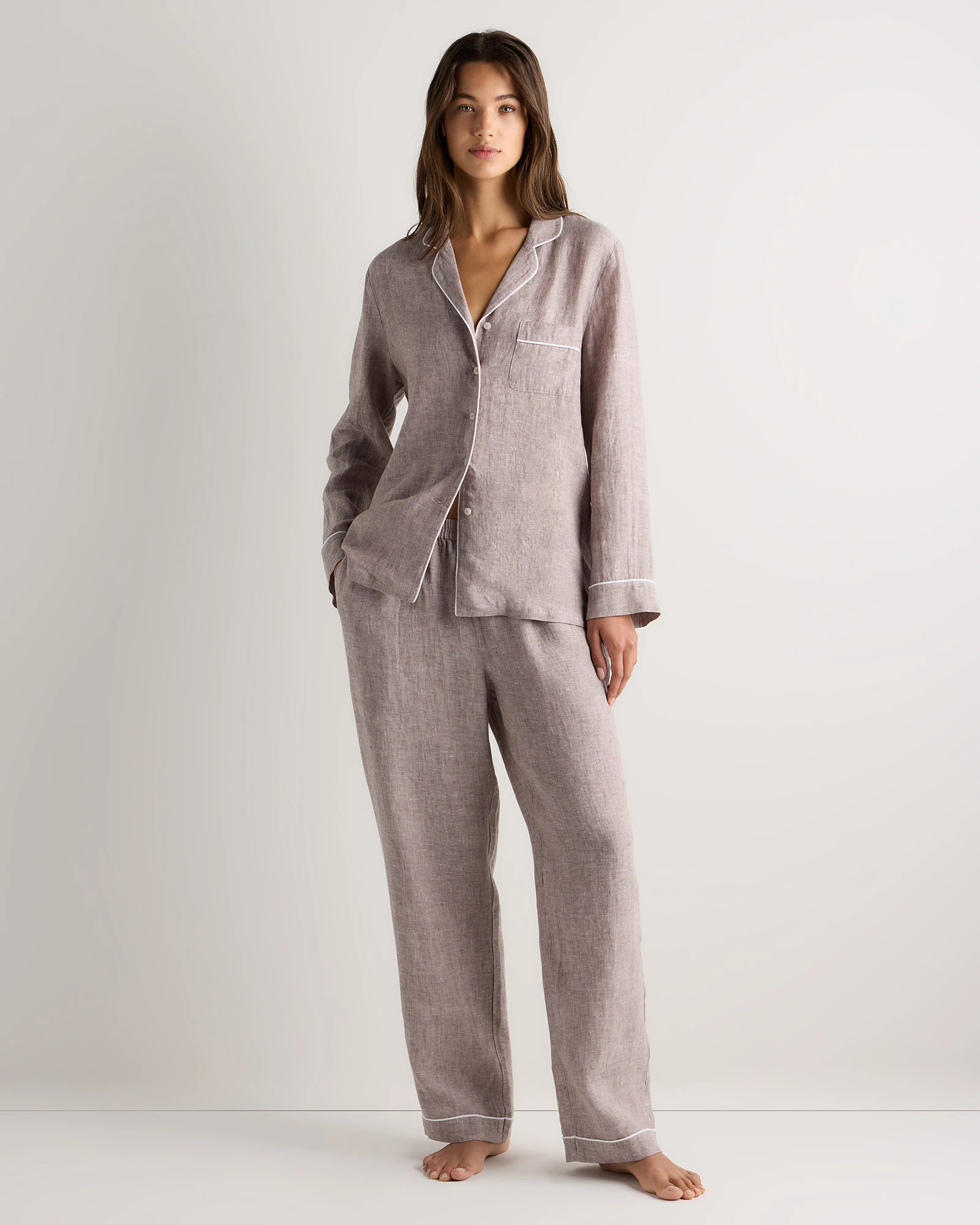 Quince | Women's 100% European Linen Long Sleeve Pajama Set with Piping in Deep Navy, Size XL | Quince
