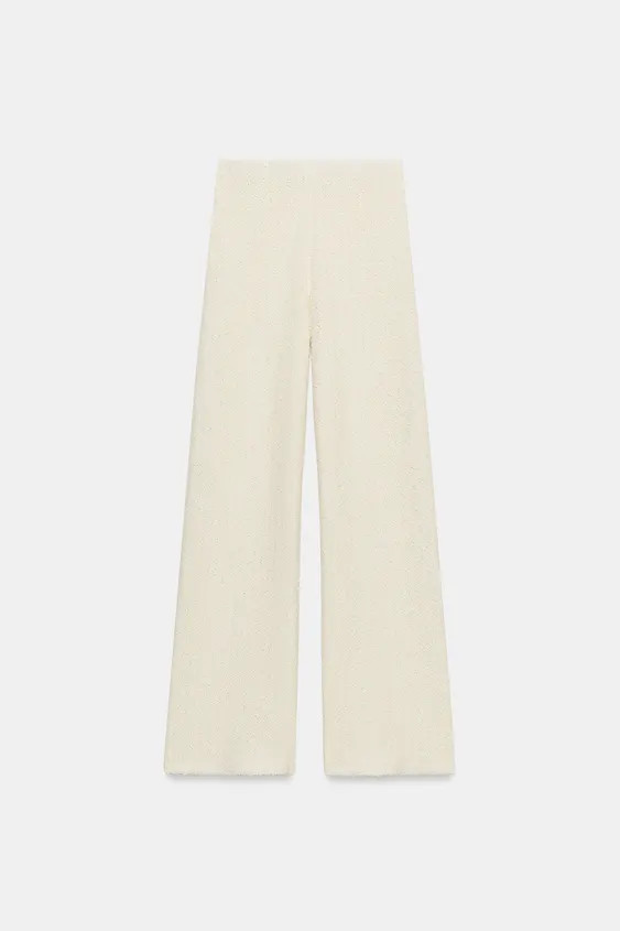 Model height: 177 cmTrousers made from a cotton-blend yarn. Features a mid-waist, an elasticated ... | Zara UK
