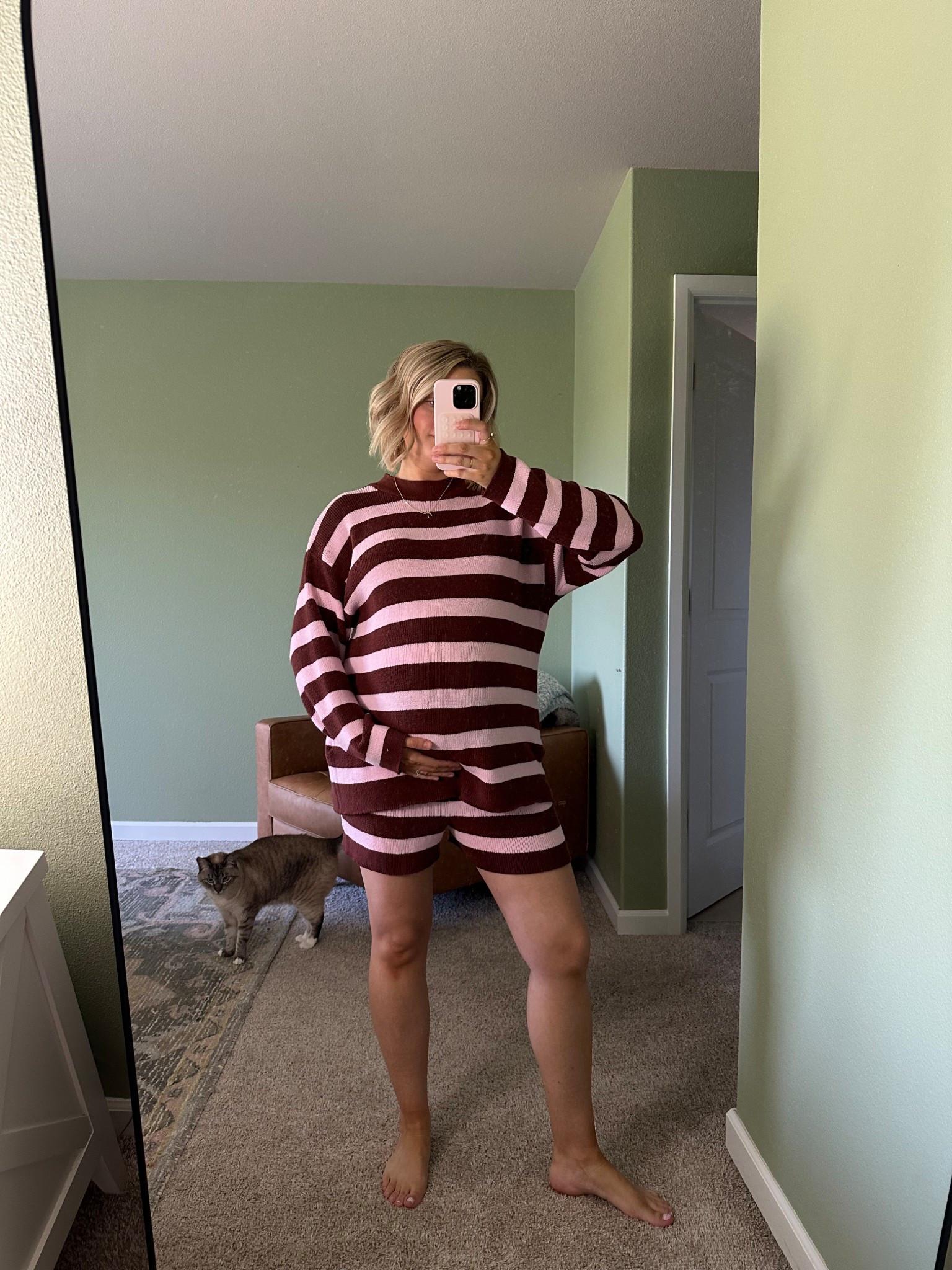 pregnancy fit of the day!

Wearing large for the bump

#LTKBump #LTKStyleTip #LTKFindsUnder50