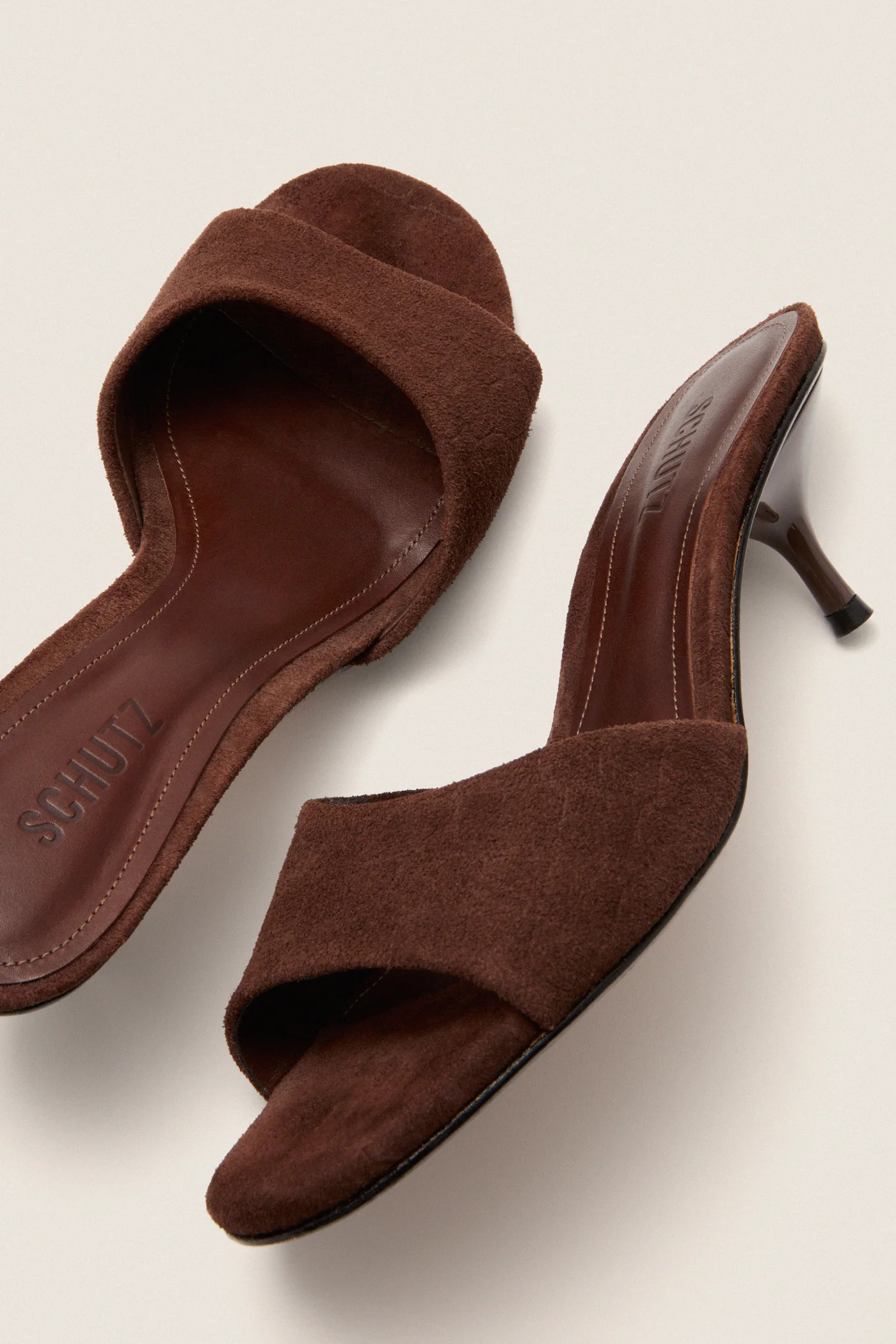 Root Brown Dethalia Round Heels | Tuckernuck (US)