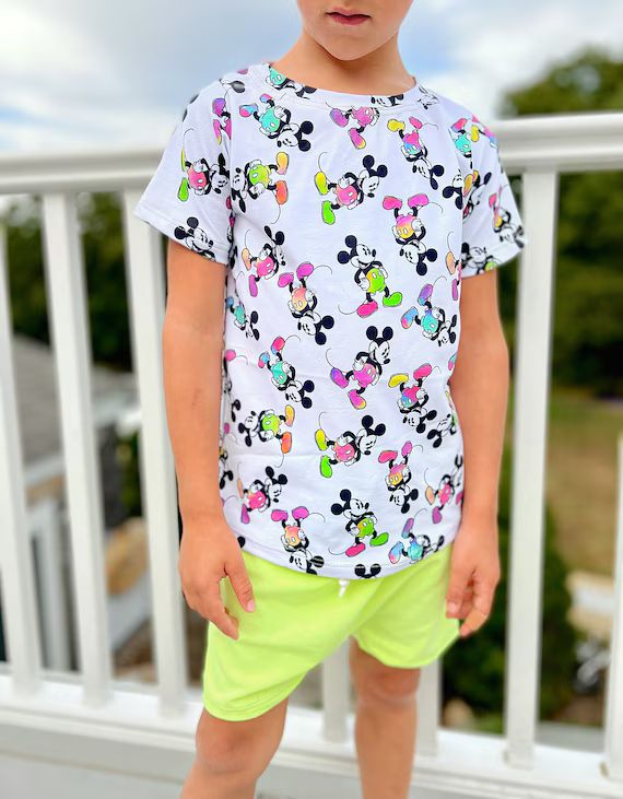 Kids Neon Mickey T-shirt Shorts Set 90s Retro Mickey - Etsy | Etsy (US)