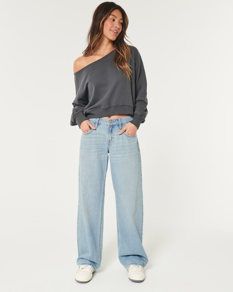 Women's Low-Rise Dark Wash Baggy Jeans | Women's New Arrivals | HollisterCo.com | Hollister (US)