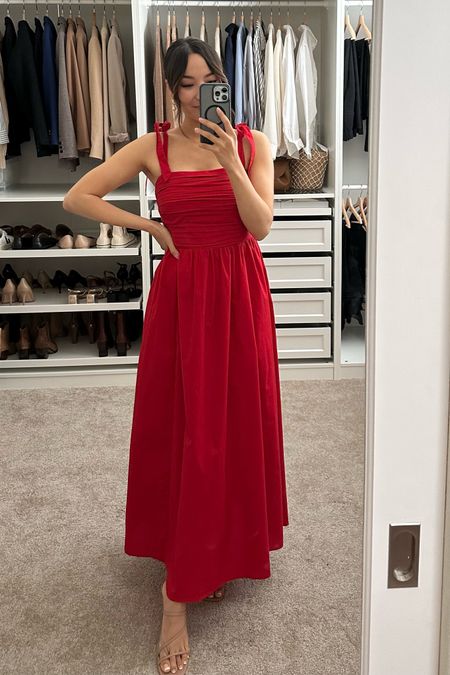 Take 20% off this Red Dress for spring & summer at Abercrombie this weekend! Sale ends 4/1

- wearing size small, love the detailing! Early bump-friendly, larger bust friendly 

Red dress / spring / summer / pop of color

#LTKfindsunder100 #LTKbaby #LTKsalealert