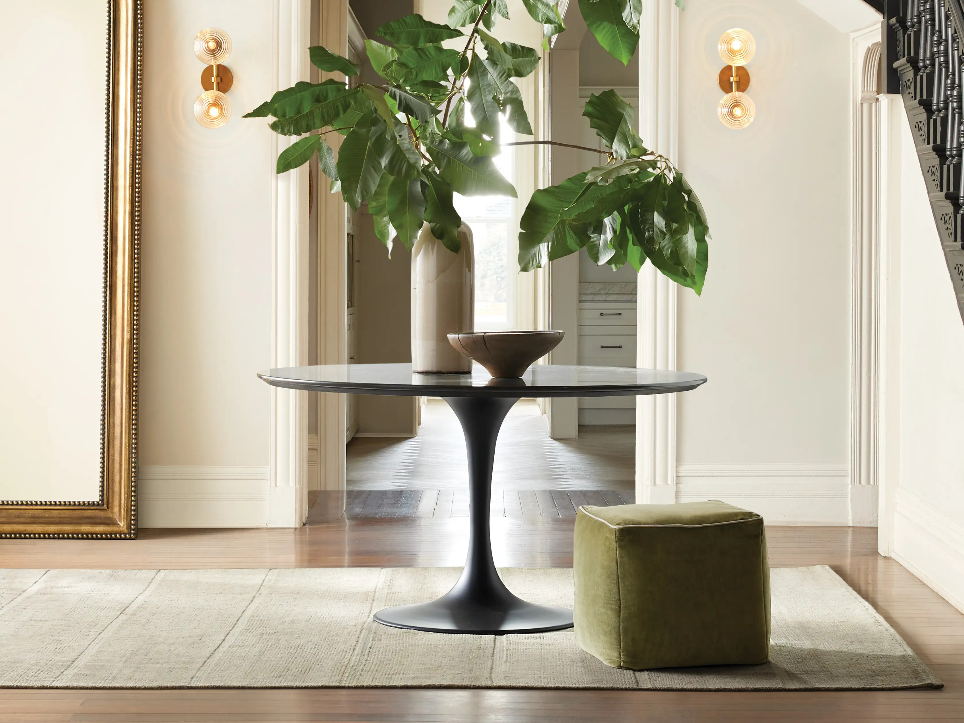 Enzo Dining Table | Arhaus