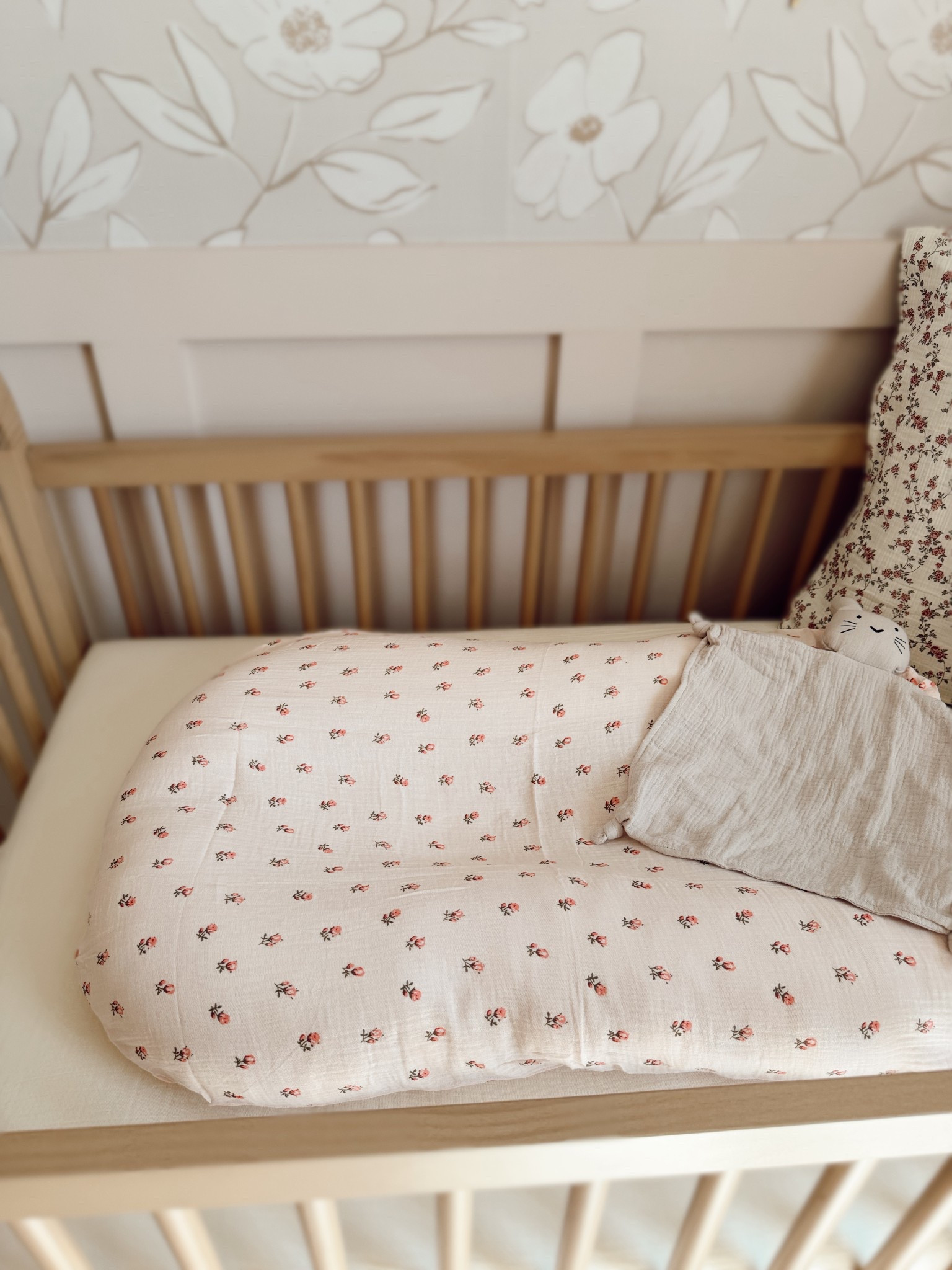 Snuggle me lounger cotton covers - obsessed w this print 🌷😍✨

#LTKBaby #LTKU #LTKmomlife