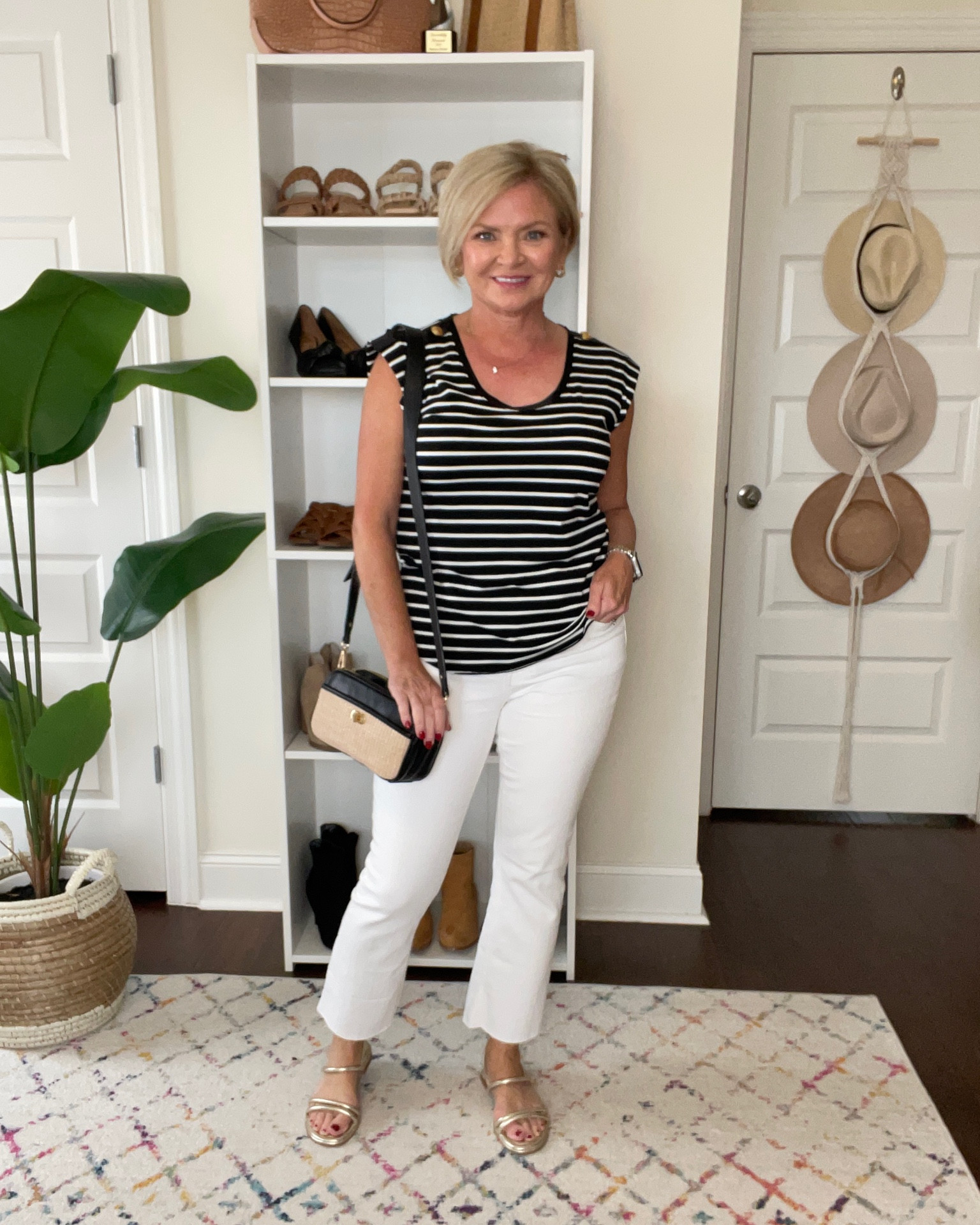 Small tee, 28 jeans 
White jeans
White denim
Summer outfit
Coastal style
Crossbody bag
Metallic sandals
Petite style
Petite fashion

#LTKitbag #LTKFind #LTKSeasonal