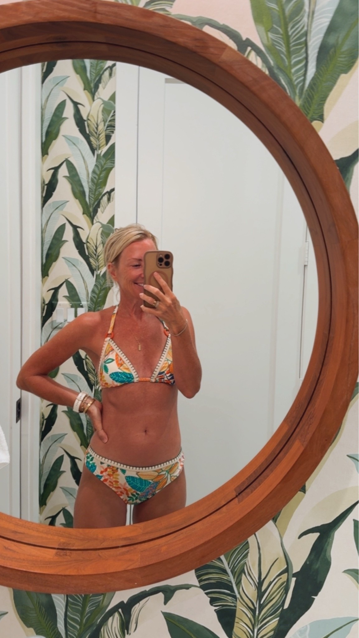 Perfect sassy bikini!
Size: small

#LTKSwim #LTKOver40 #LTKSeasonal