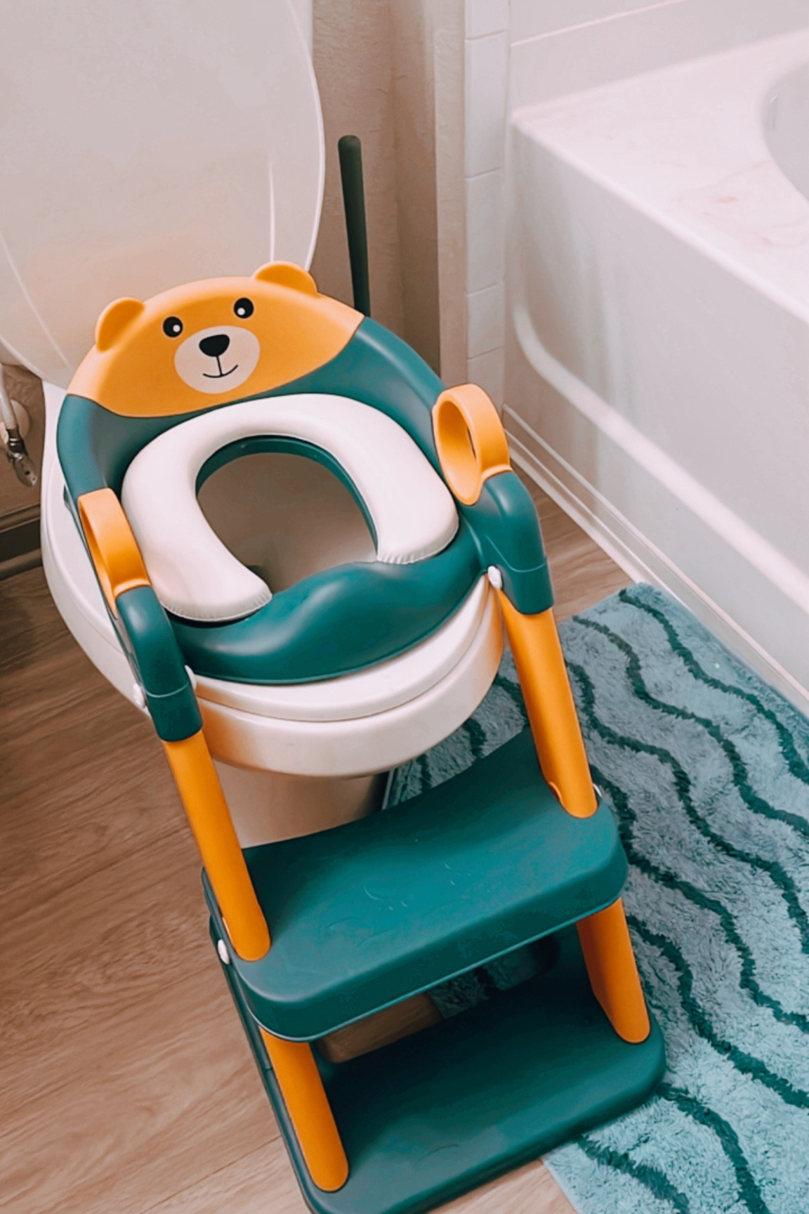 if your toddler is struggling with potty training - this is a GOD SEND. My son used the potty 12 times today & now gets so excited! 💛