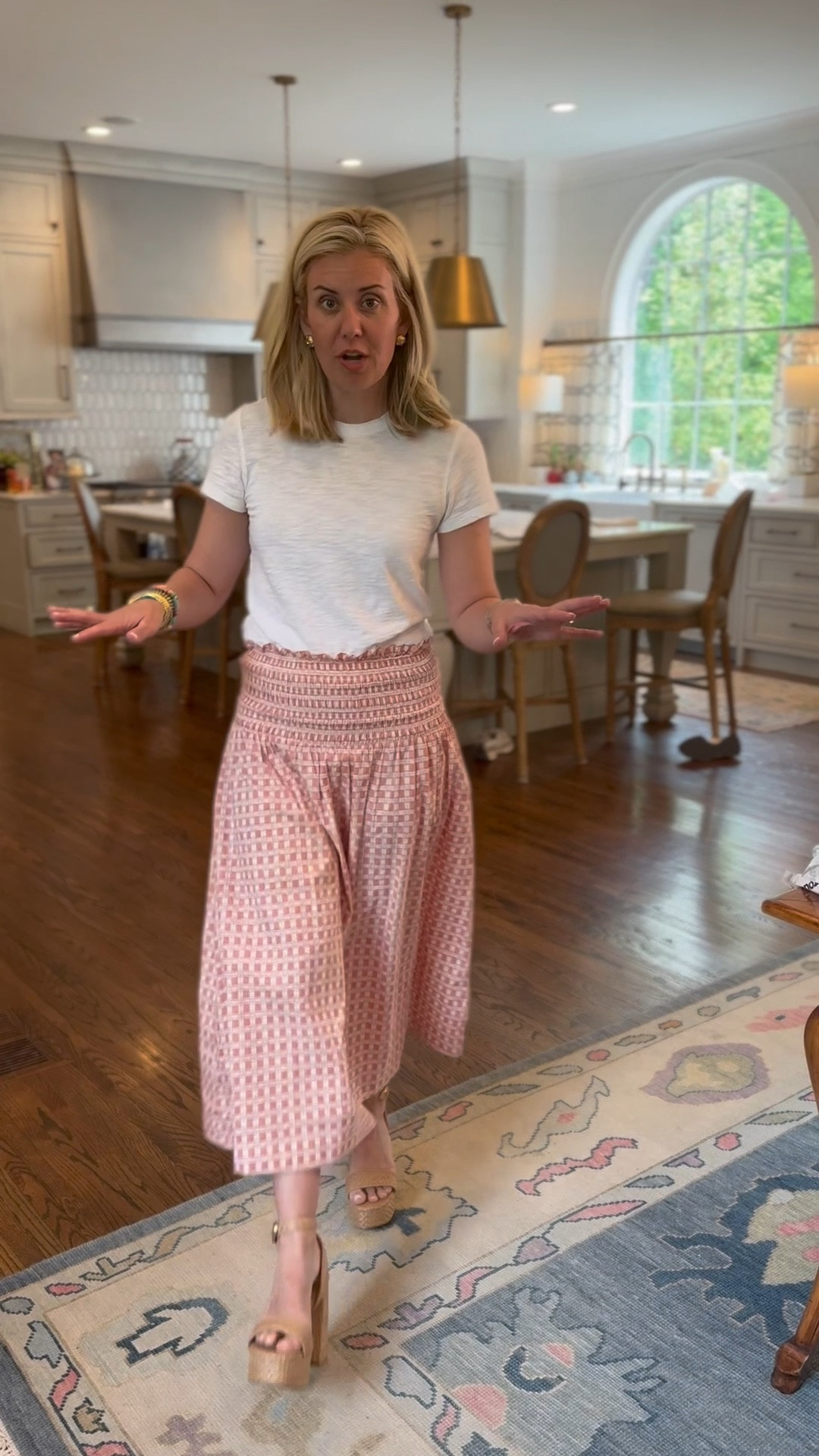 Cutest outfit ever… simple yet fabulous 

Xs tee
Xs skirt
7.5 shoes (sized down half size)

#LTKShoeCrush #LTKOver40 #LTKStyleTip