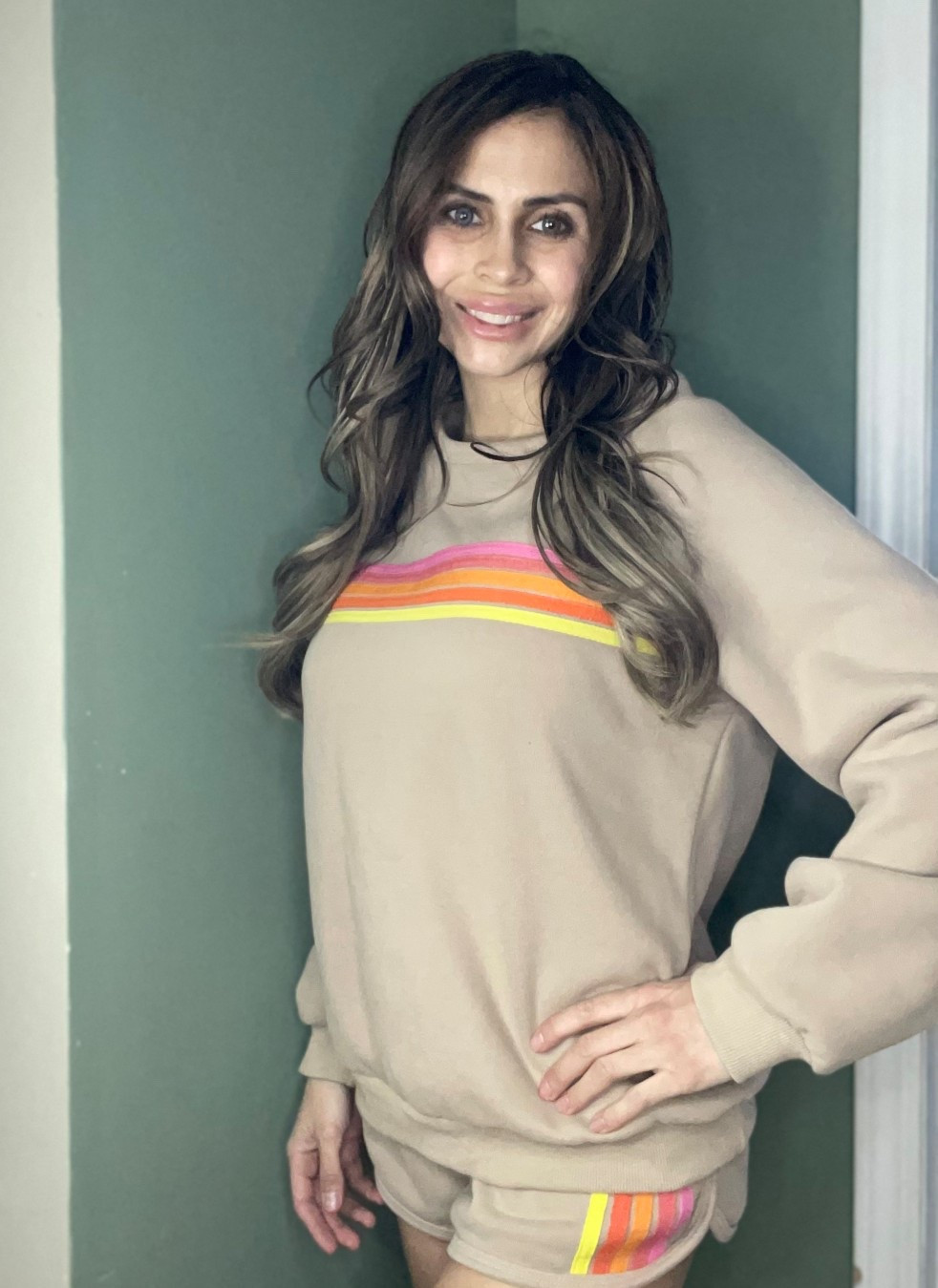 If you want brown search for it, they may still have it. That blue though 😍😍


https://www.facebook.com/stories/220671535390573/UzpfSVNDOjg0NDczMDExMTk3MDM0NQ==/?view_single=1&source=shared_permalink&mibextid=wwXIfr

#LTKootd #LTKSeasonal #LTKSaleAlert