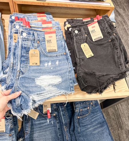 Did you know Target carries Levi’s? They have so many cute cutoff denim shorts in time for summer!  

#LTKSeasonal #LTKFindsUnder100 #LTKStyleTip