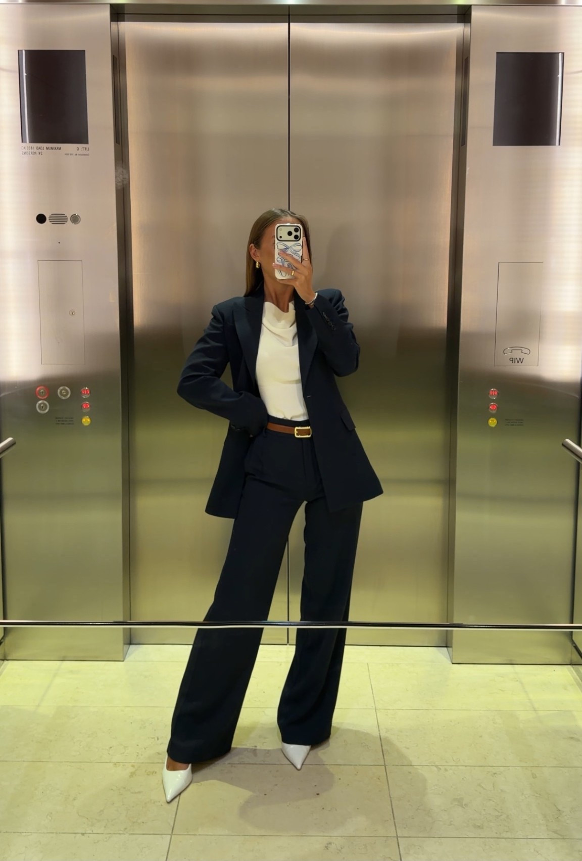 suit for the office / court 🤍 

#LTKautumn #LTKstyletip #LTKaustralia