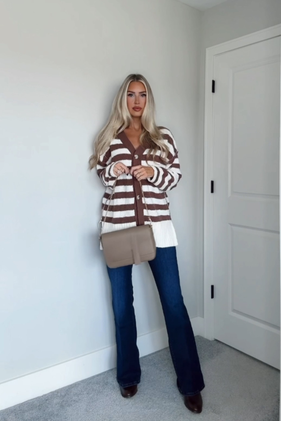 Fall outfit idea 🤎 wearing a size M in the jeans & sweater

#LTKFindsUnder50 #LTKStyleTip #LTKFindsUnder100