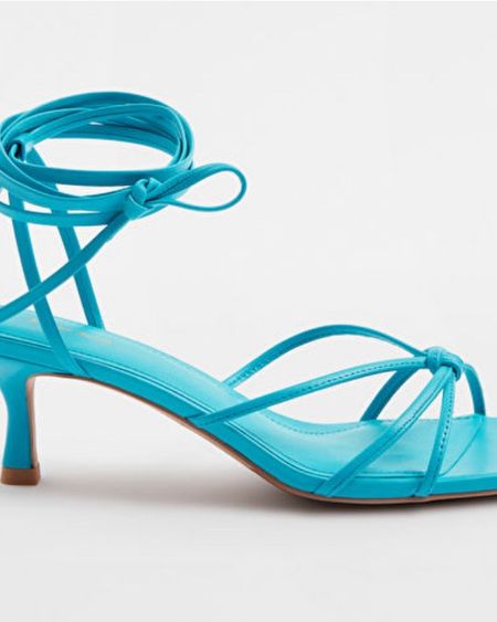 Blue Sandals 

#LTKshoecrush #LTKSeasonal