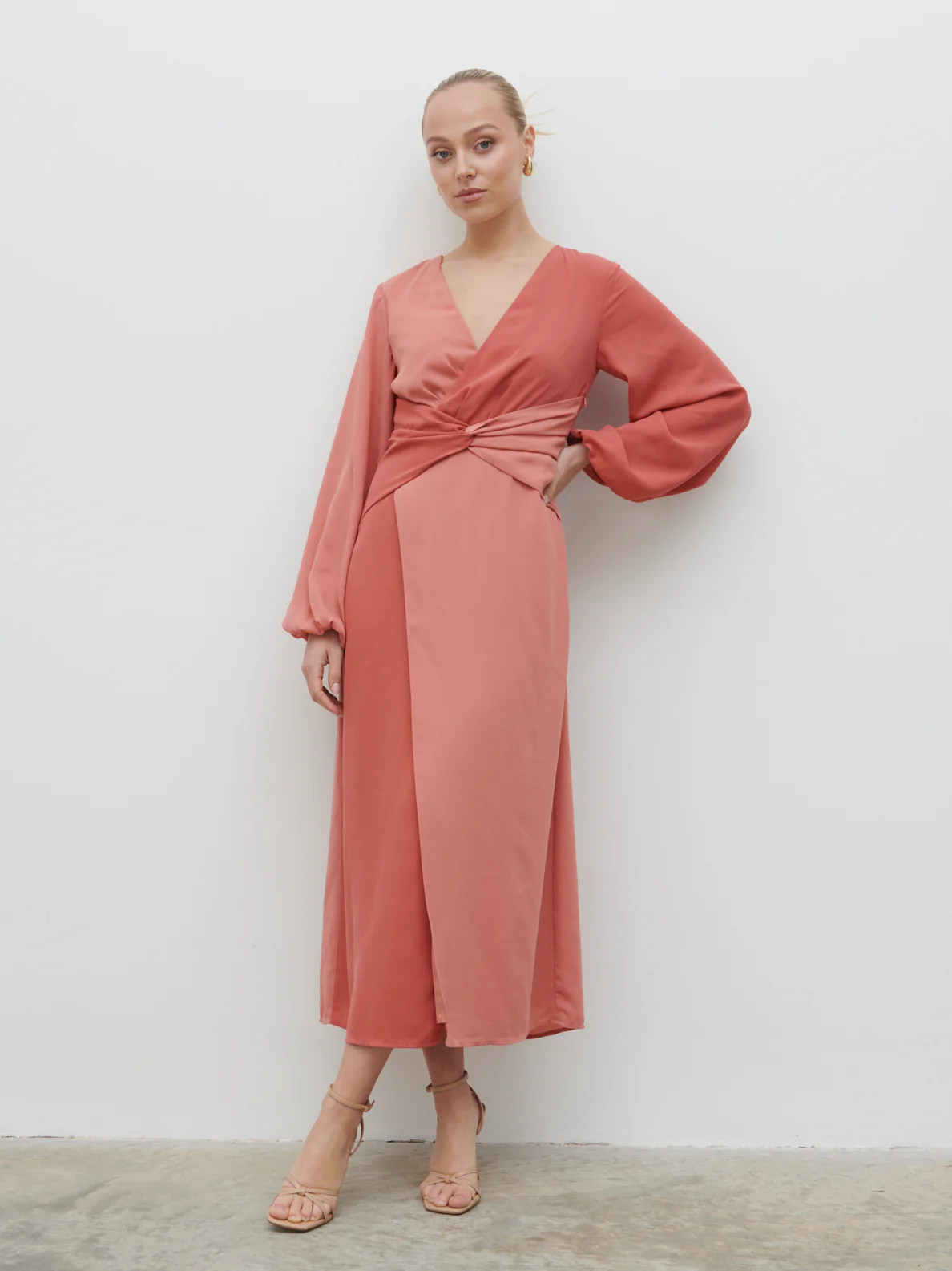 Friena Knot Contrast Midaxi Dress - Terracotta and Dusky Rose | Pretty Lavish (UK)