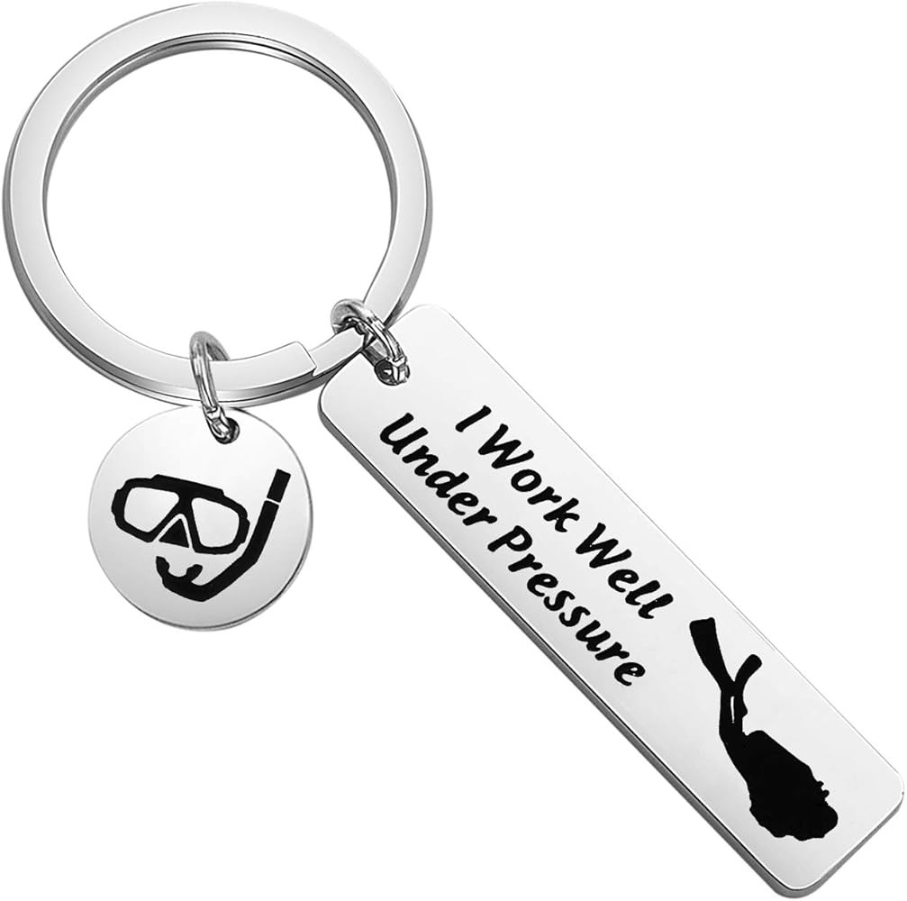 CHOORO Scuba Diver Keychain Extreme Sports Jewelry Great Gift for Divers | Amazon (US)
