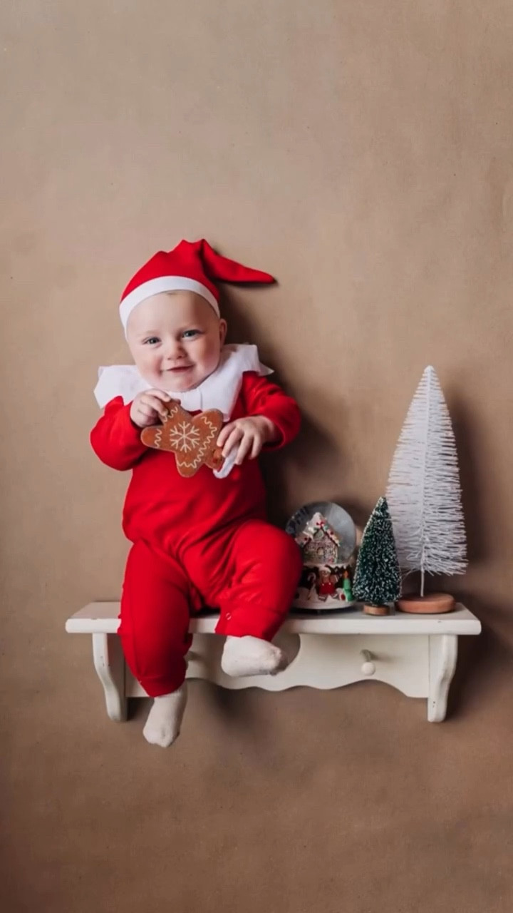 Are you elfin’ kidding me?!😍🎄📸 Can’t wait to recreate this one this year with a few fun changes😏🤗 

Outfit is linked on LTK and Amazon and decor is from @walmart ✨

#christmasphotography #christmasphotoideas #babysfirstchristmas #elfontheshelf