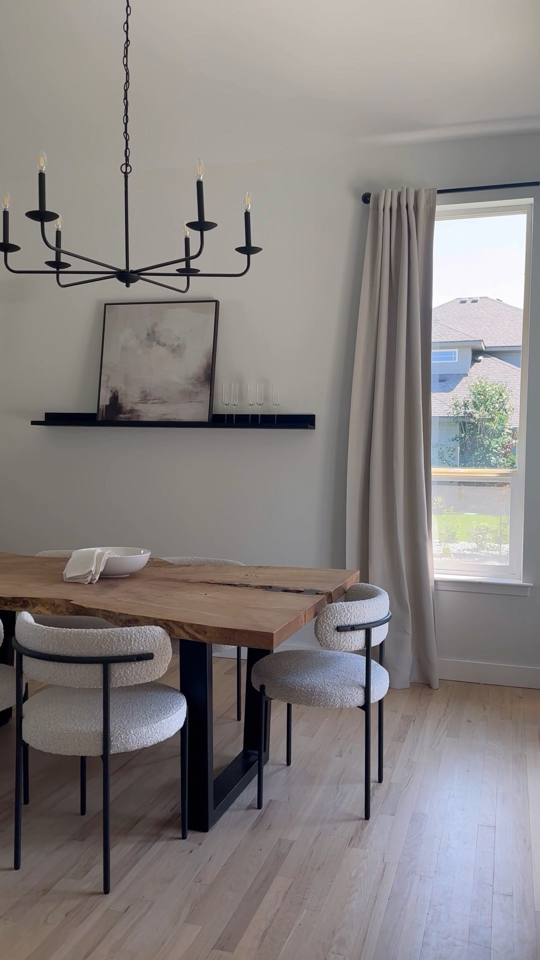 Dining room refresh with this budget friendly art! Modern organic- dining room- dining chairs - abstract art modern dining 