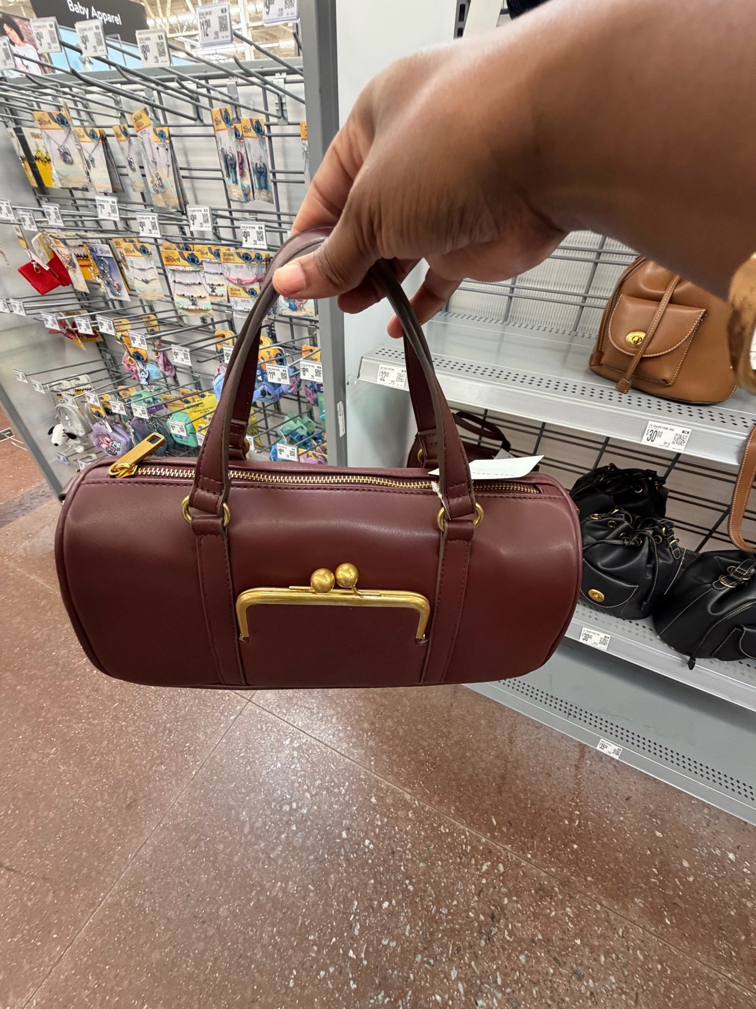 Satchel purse

#LTKOver40 #LTKootd #LTKPetite