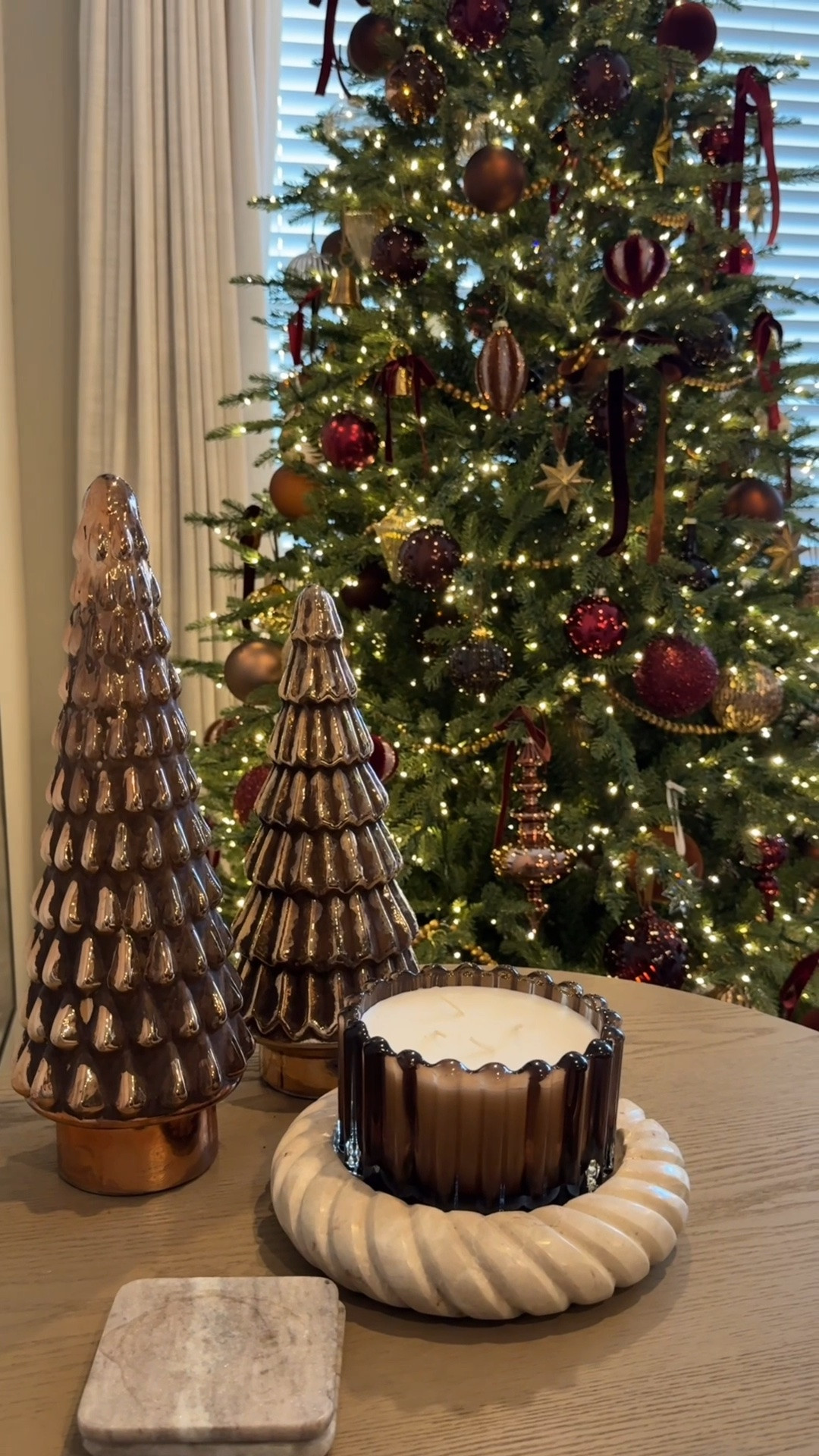 Christmas tree \ Christmas decor | neutral Christmas decor

#LTKHome #LTKSeasonal