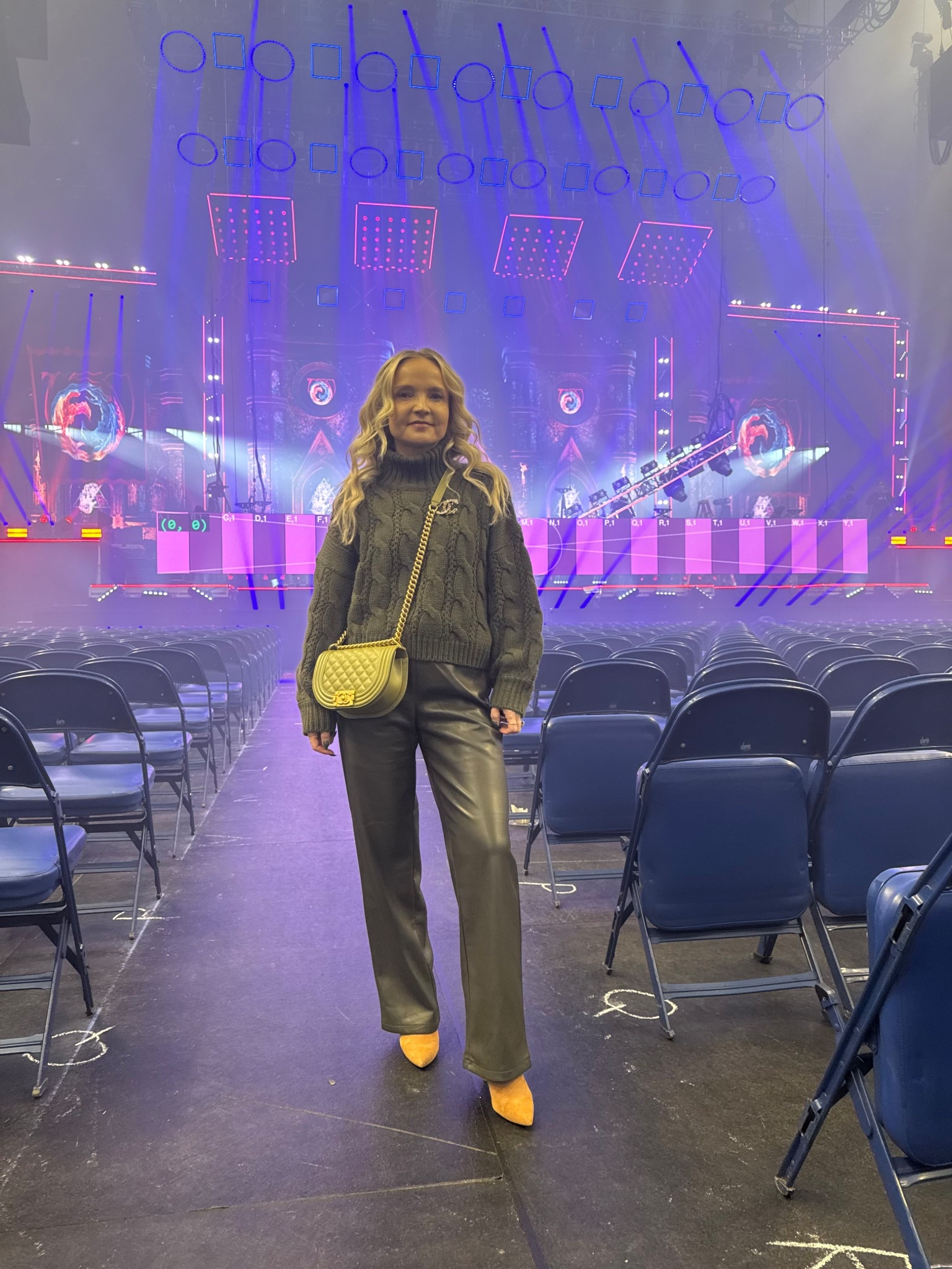 Casual holiday outfit, Christmas outfit, all green outfit, green sweater, green leather pants 

#LTKHoliday #LTKPetite #LTKSeasonal