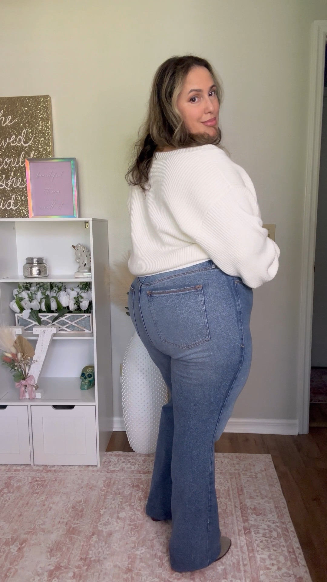 Softest jeans everrrr! Love good American jeans, these bootcut slim jeans are so comfy and soft. This thick deep v sweater is the perfect cozy off the shoulder sweater, wear it off one shoulder or both, they both look great!

#LTKMidsize #LTKPlusSize #LTKStyleTip