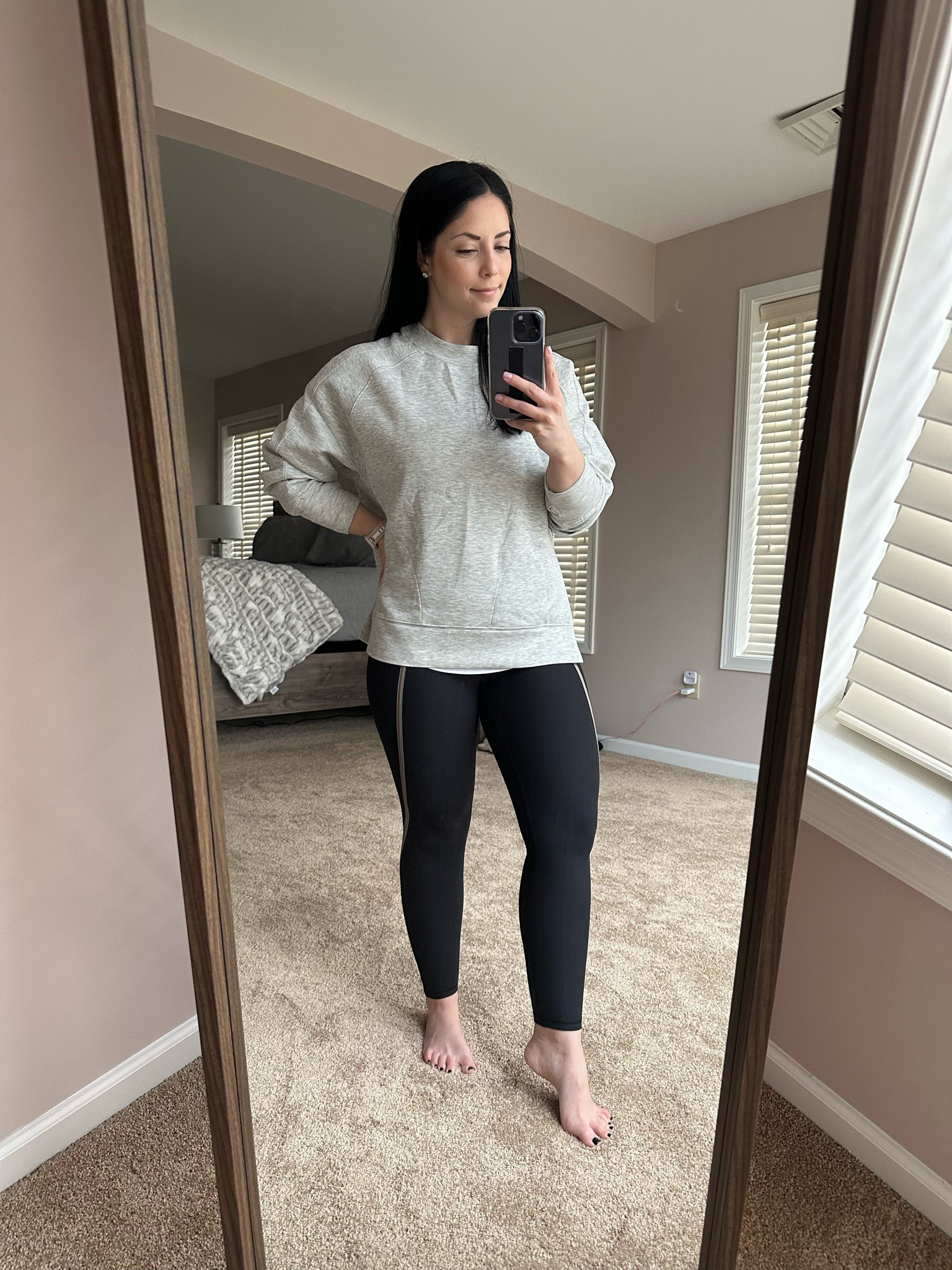 Abercrombie YPB is a must have! 
•
neoKNIT leggings friendly crew -xsmall
sculpLUXE 7/8 leggings- small/short

#LTKunder50 #LTKunder100 #LTKFind