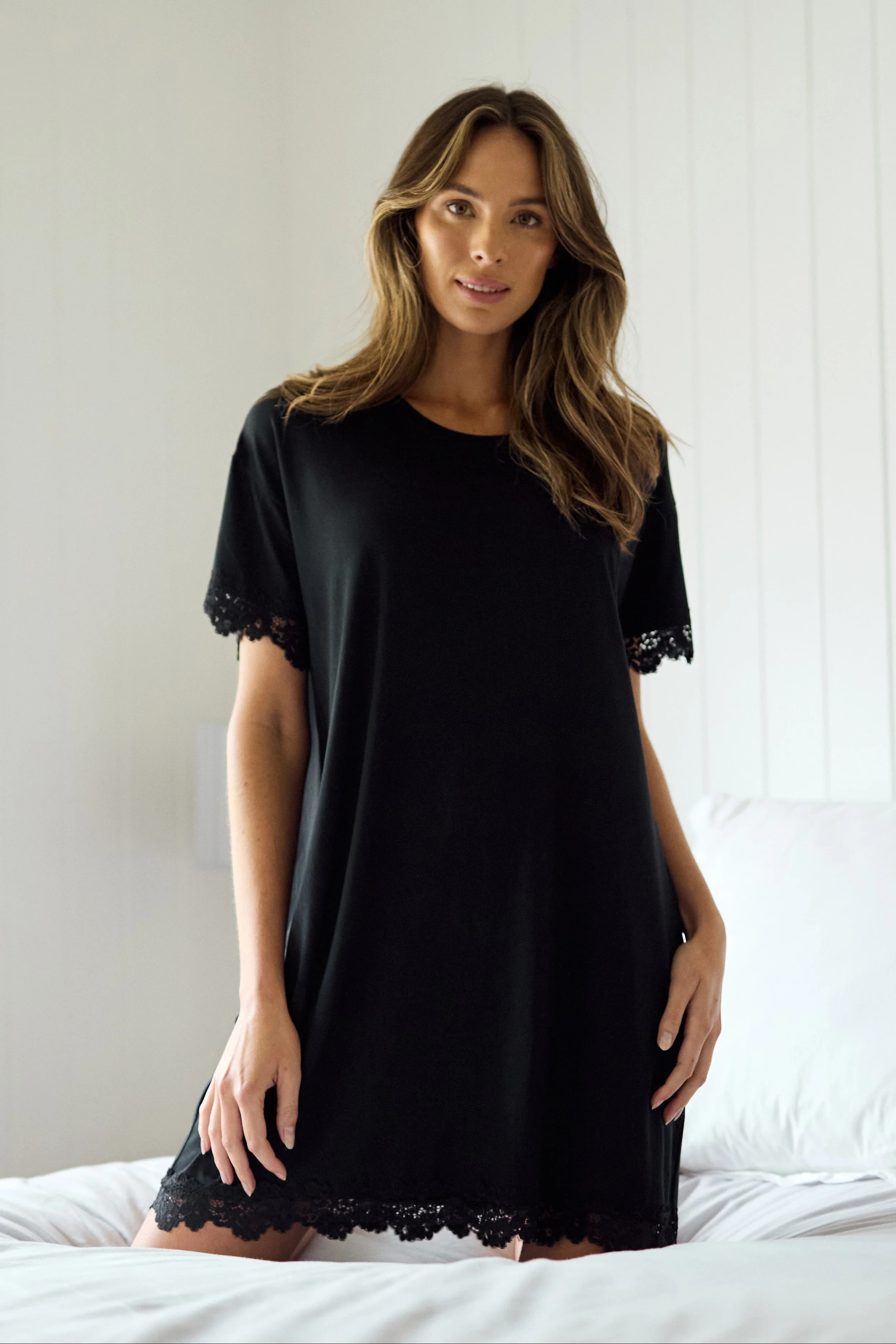 Lace Trim Sleep Tee Nightie BLACK | UNE PIECE AU