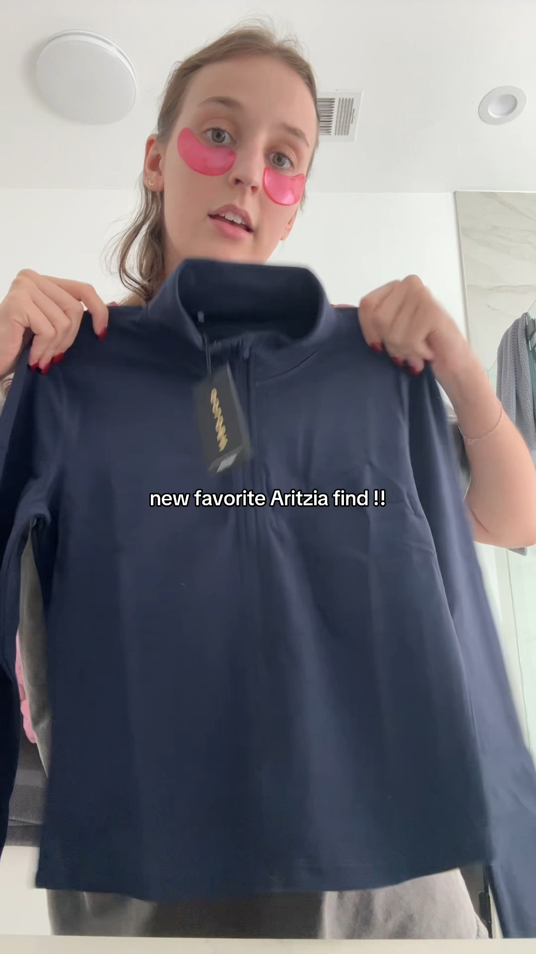 the Aritzia jacket you guys love on Tik Tok is 20% off for Black Friday!! Wearing a size small so flattering and soft!

#LTKCyberWeek #LTKSaleAlert #LTKActive