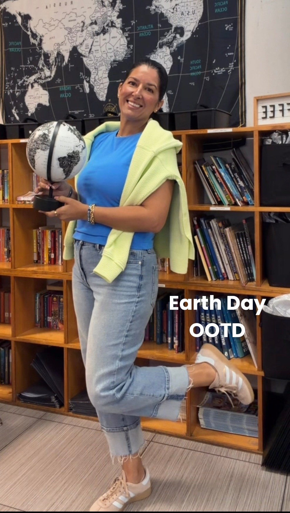 Happy Earth 🌎 Day 🌱 

#OOTD #teacheroutfit #teacherlife

#LTKootd