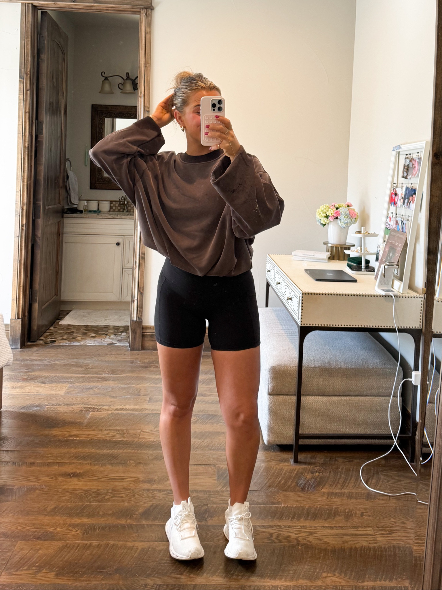 My walk/errand/meal prep attire 

#LTKActive #LTKSeasonal #LTKTravel
