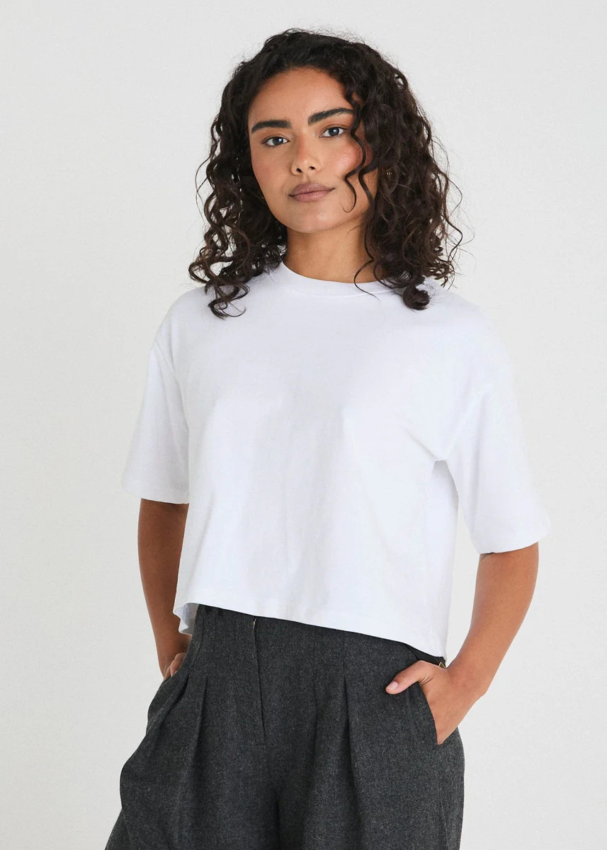 THE CROPPED BOXY TEE - WHITE | WAT The Brand