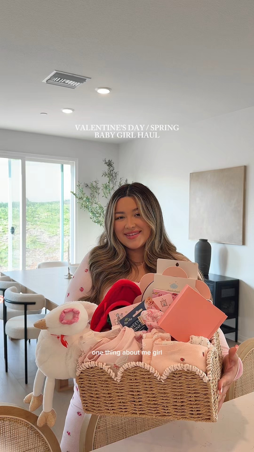 one thing about me: I love a themed basket 🥹😭 comment “basket” and I’ll dm you a link with everything seen here (including my outfit) 🤍

#fyp #britneydelsol #valentinesdayforbaby #babyhaul #babygirlclothes