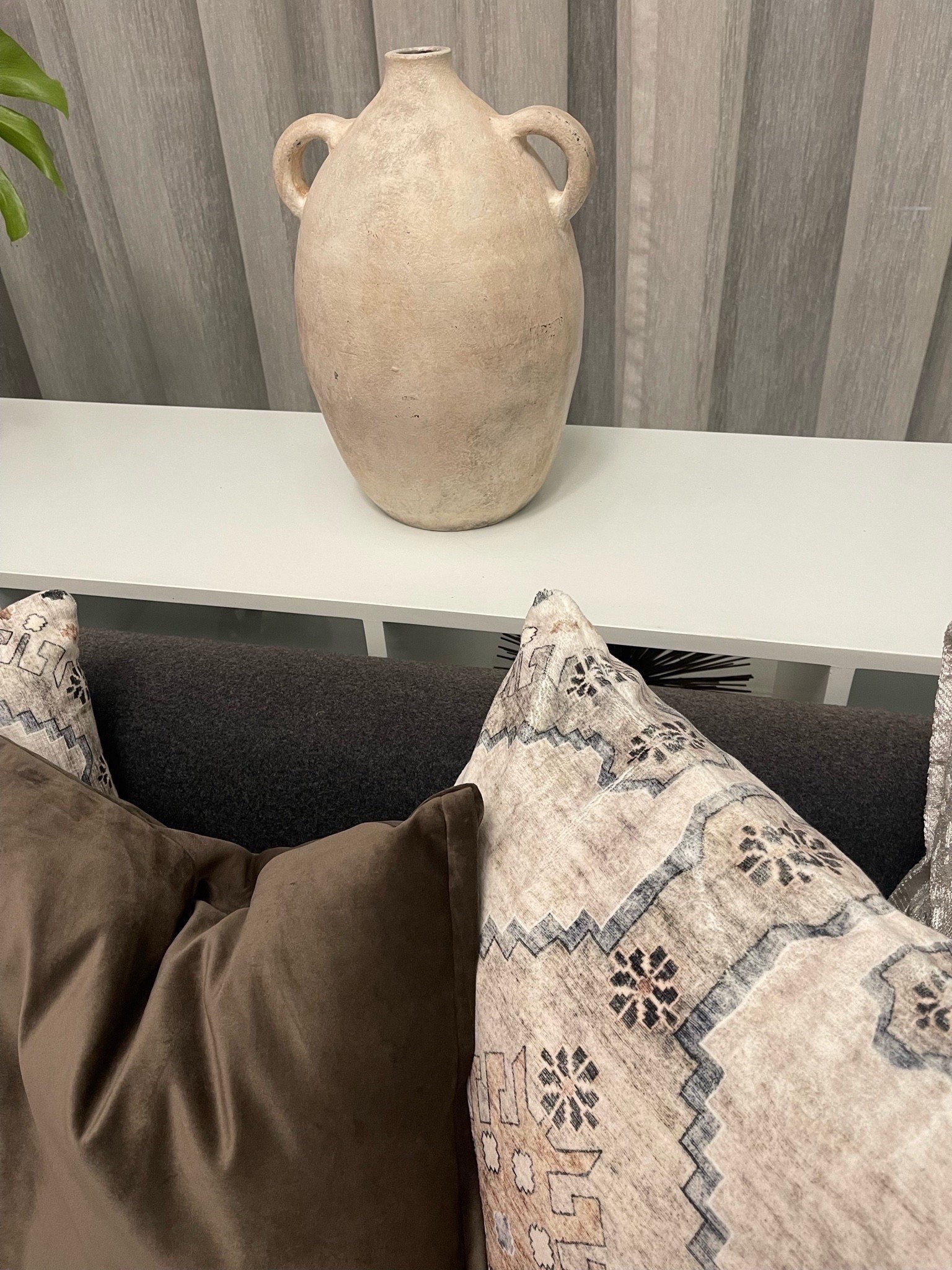 Secretsofyve: multifunctional home decor vase! Linking similar finds. Wedding centerpiece. Home gift 🎁 idea. 
#Secretsofyve #ltkgiftguide
Always humbled & thankful to have you here.. New posts daily at 3pm &4:15pm EST. @target @potterybarn @crate&barrel
CEO: PATESI Global & PATESIfoundation.org
 @secretsofyve : where beautiful meets practical, comfy meets style, affordable meets glam with a splash of splurge every now and then. I do LOVE a good sale and combining codes! #ltkstyletip #ltksalealert #ltkfamily #ltku #ltkfindsunder100 #ltkfindsunder50  secretsofyve 

#LTKWedding #LTKSeasonal #LTKHome