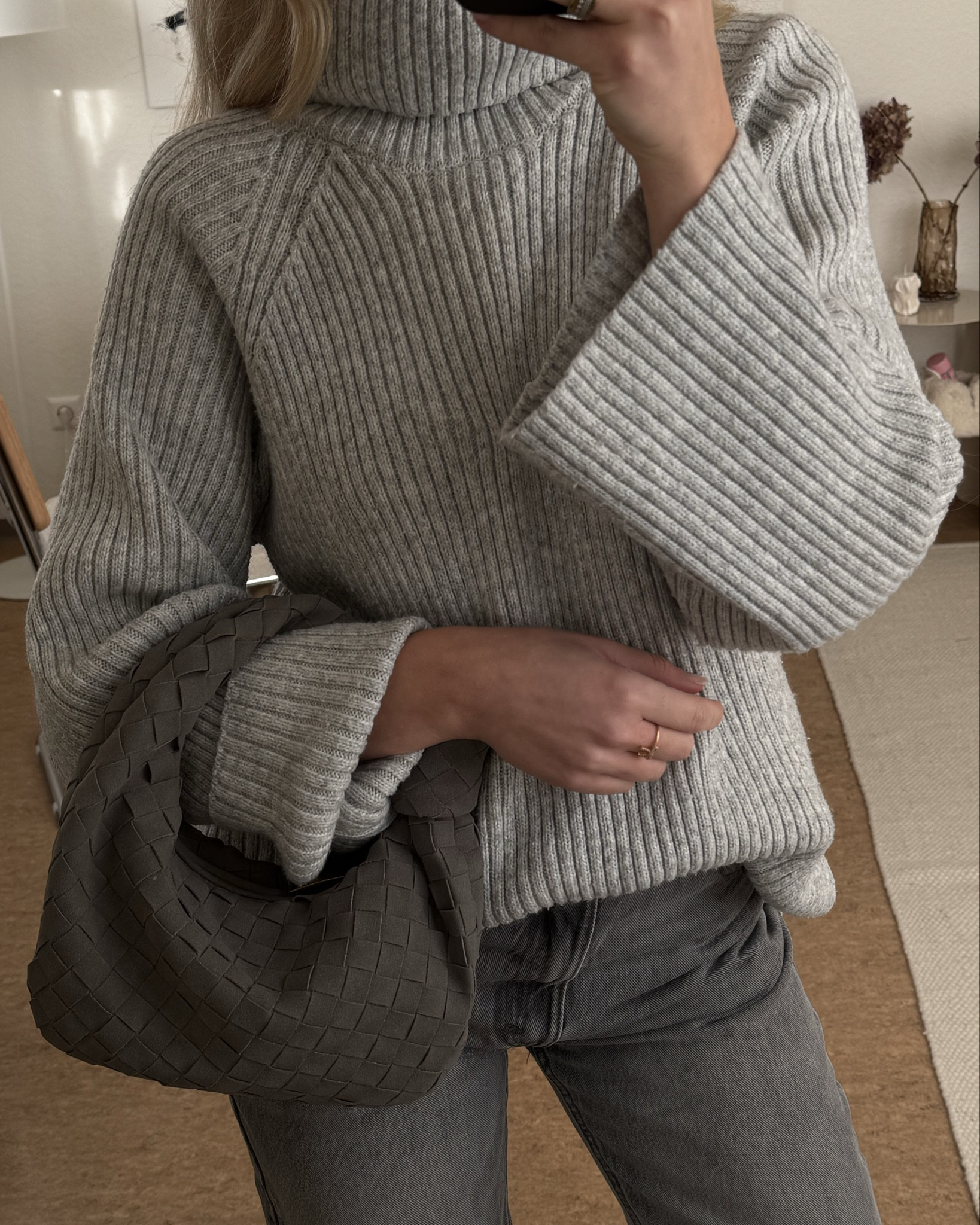 grey 🩶

#LTKFashionMonth #LTKdeutschland #LTKwinter