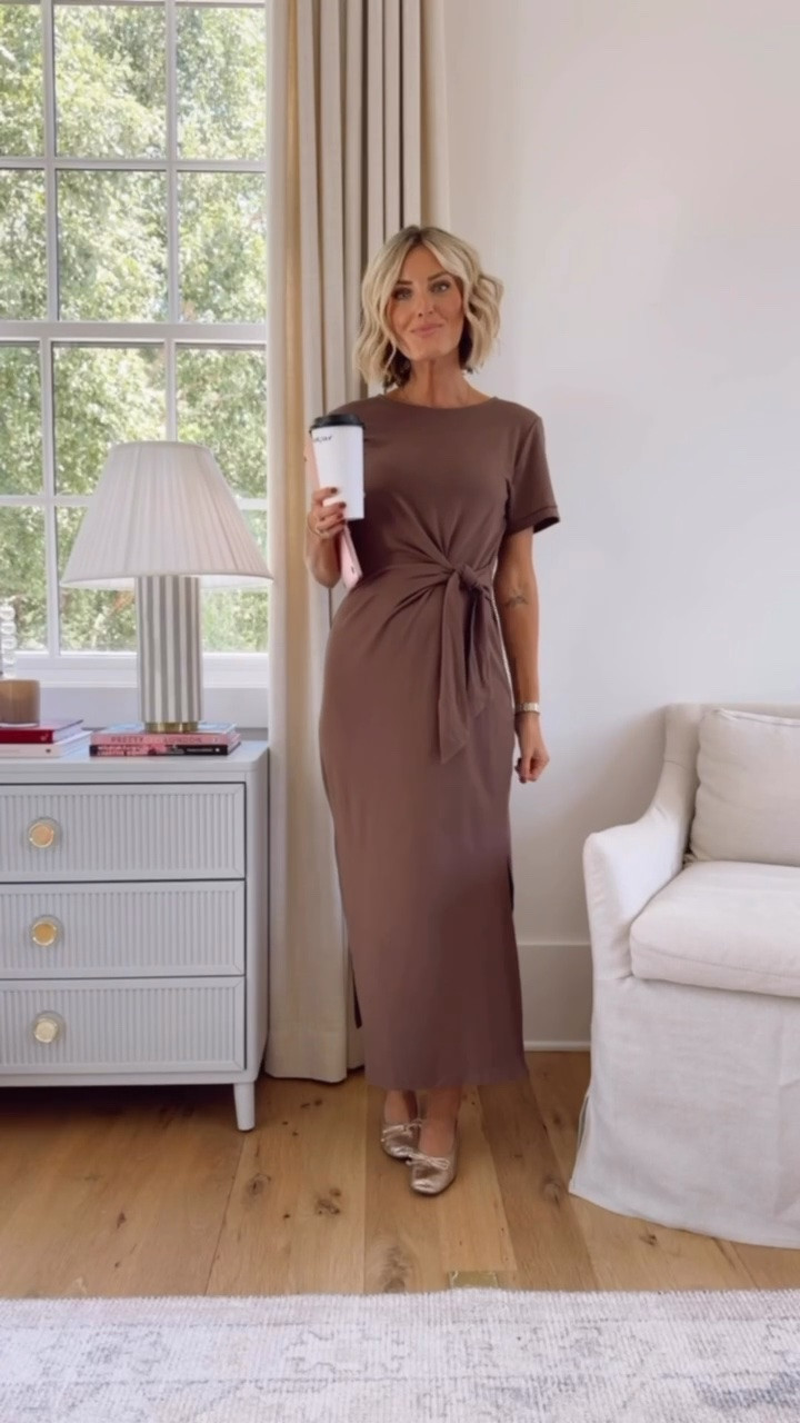 This dress is so comfy! I love the tie detail! So many colors available! Wearing S.

Loverly Grey, Amazon find, Amazon fashion, brown maxi dress, teacher workwear, teacher outfit ideas

#LTKootd #LTKSeasonal #LTKWorkwear